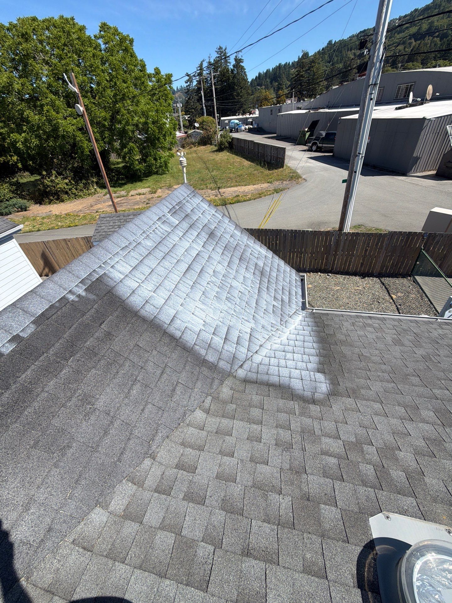 Project in Brookings by Roof Maxx of Grants Pass