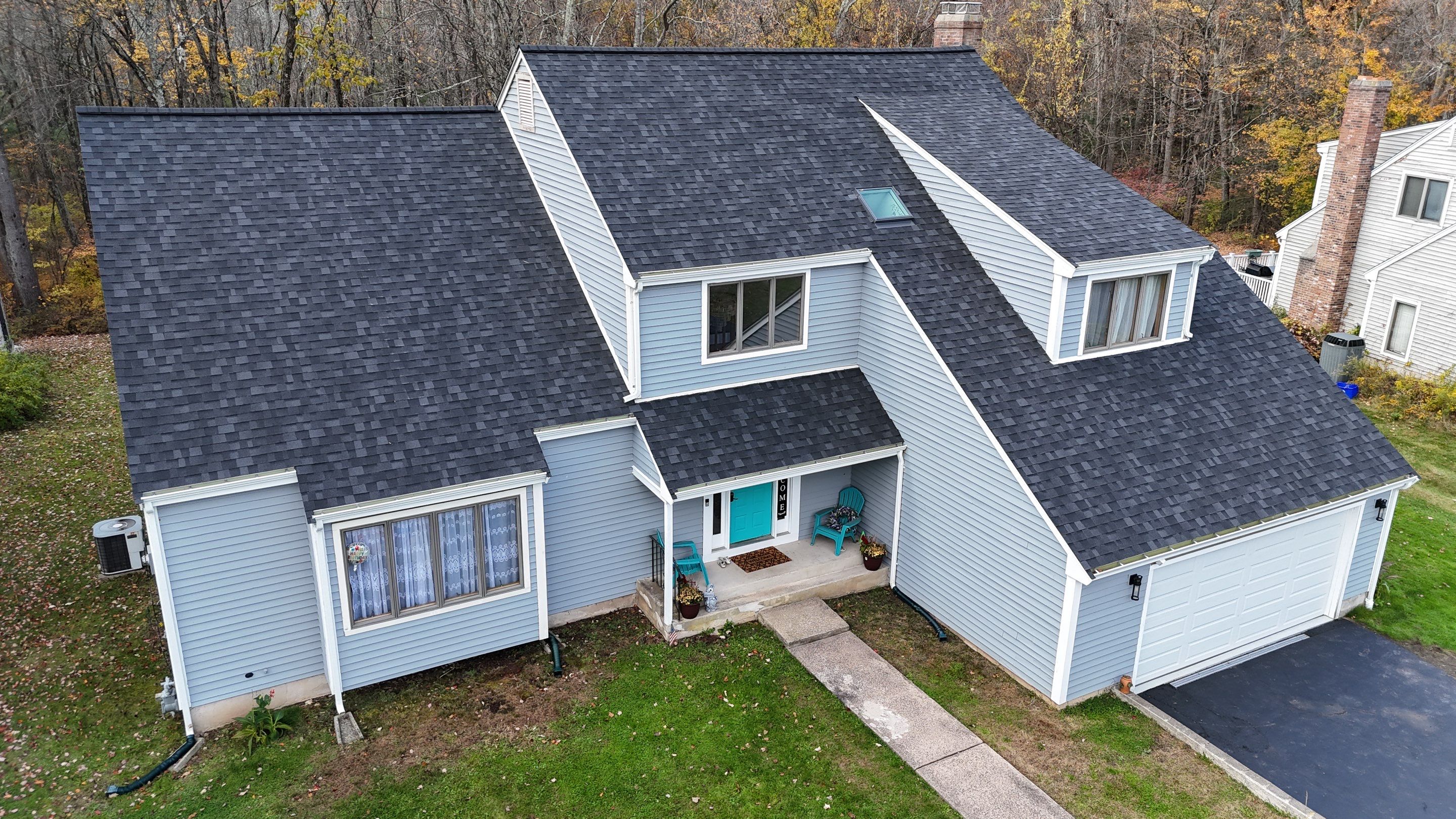 Owens Corning Duration: Onyx Black in Unionville by Golden Shield Roofing
