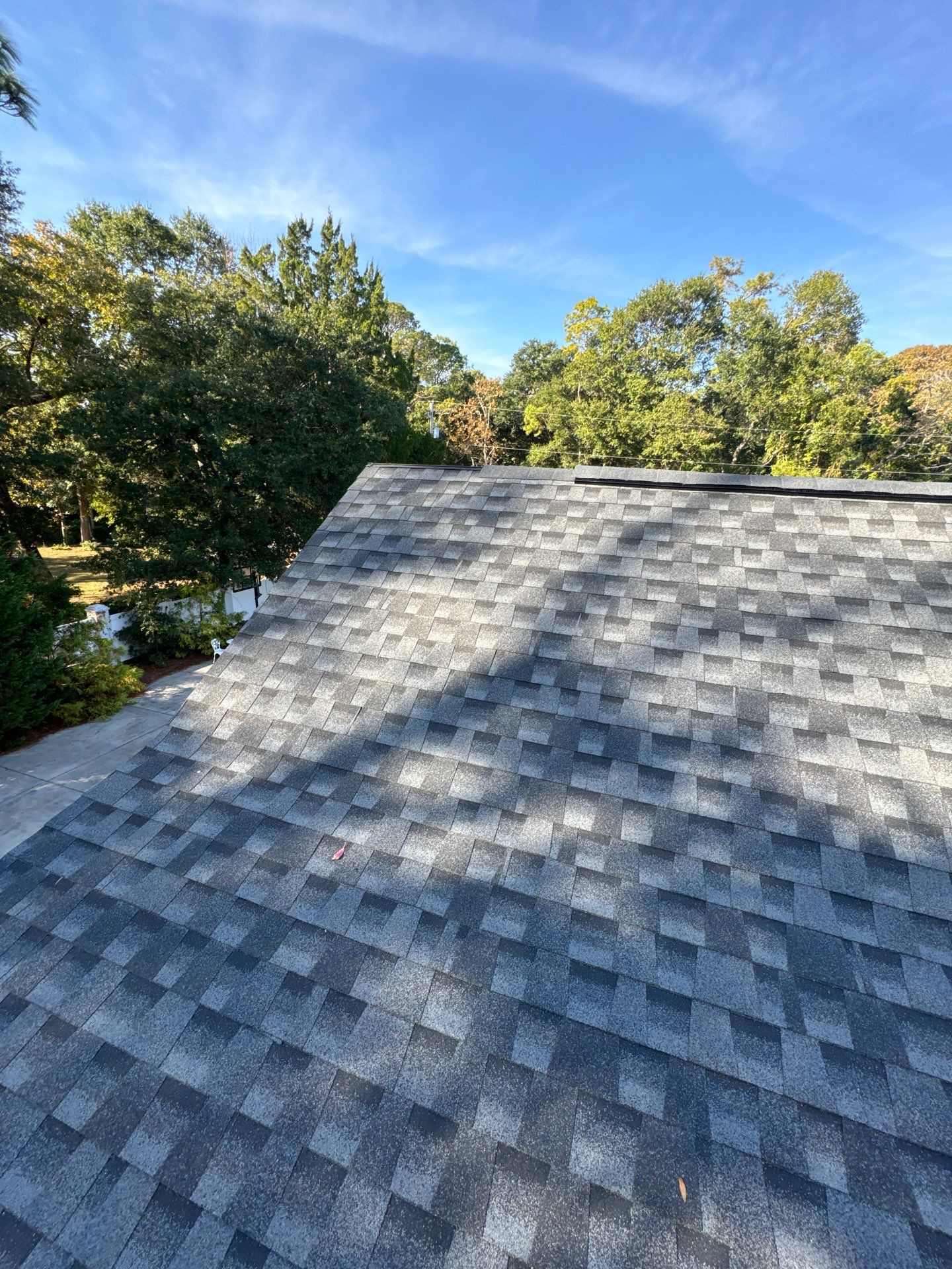 GAF HDZ - Charcoal by Linta Roofing Inc