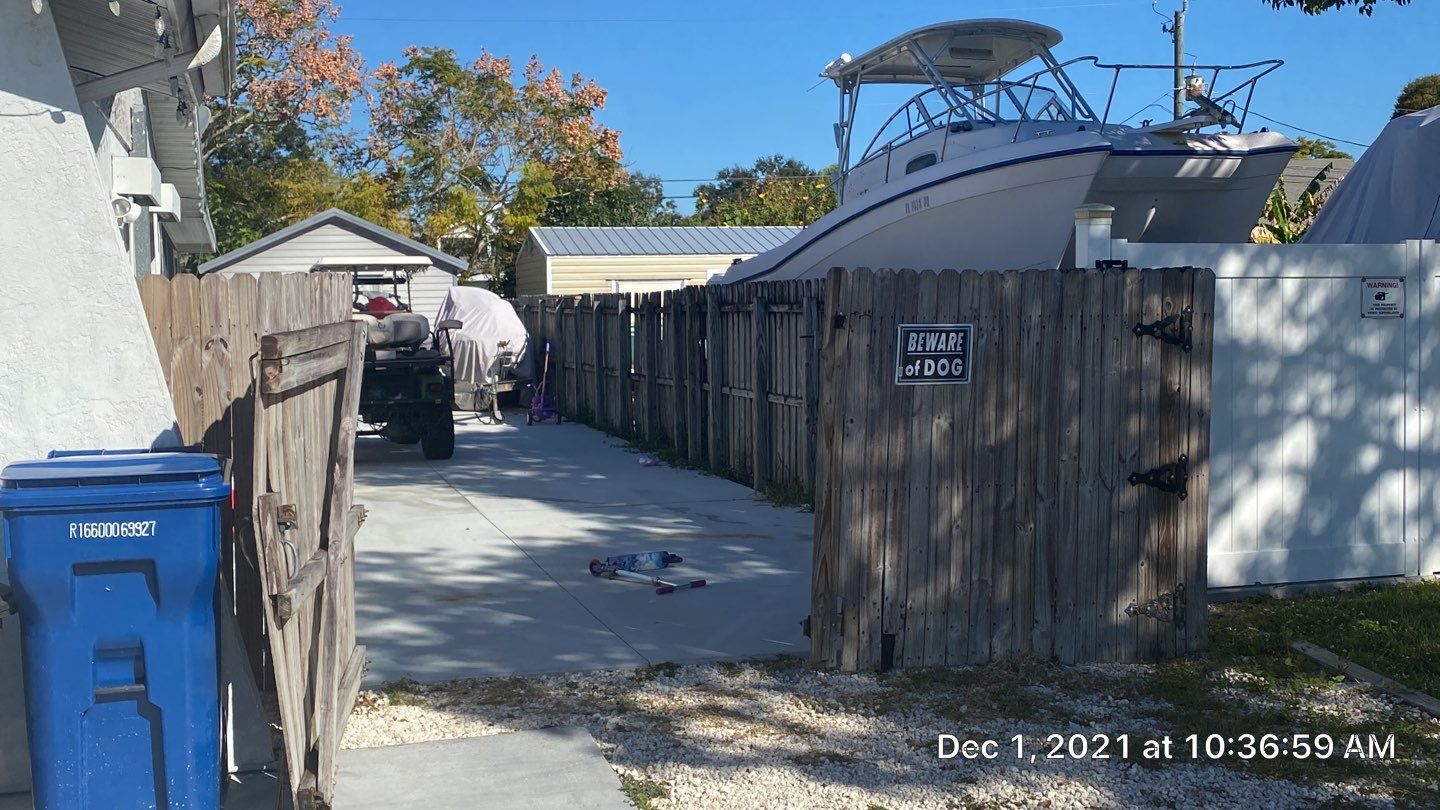 Palmetto, FL 6 ft. Tall White Vinyl Privacy Fence  by Asap fence and gates, LLC
