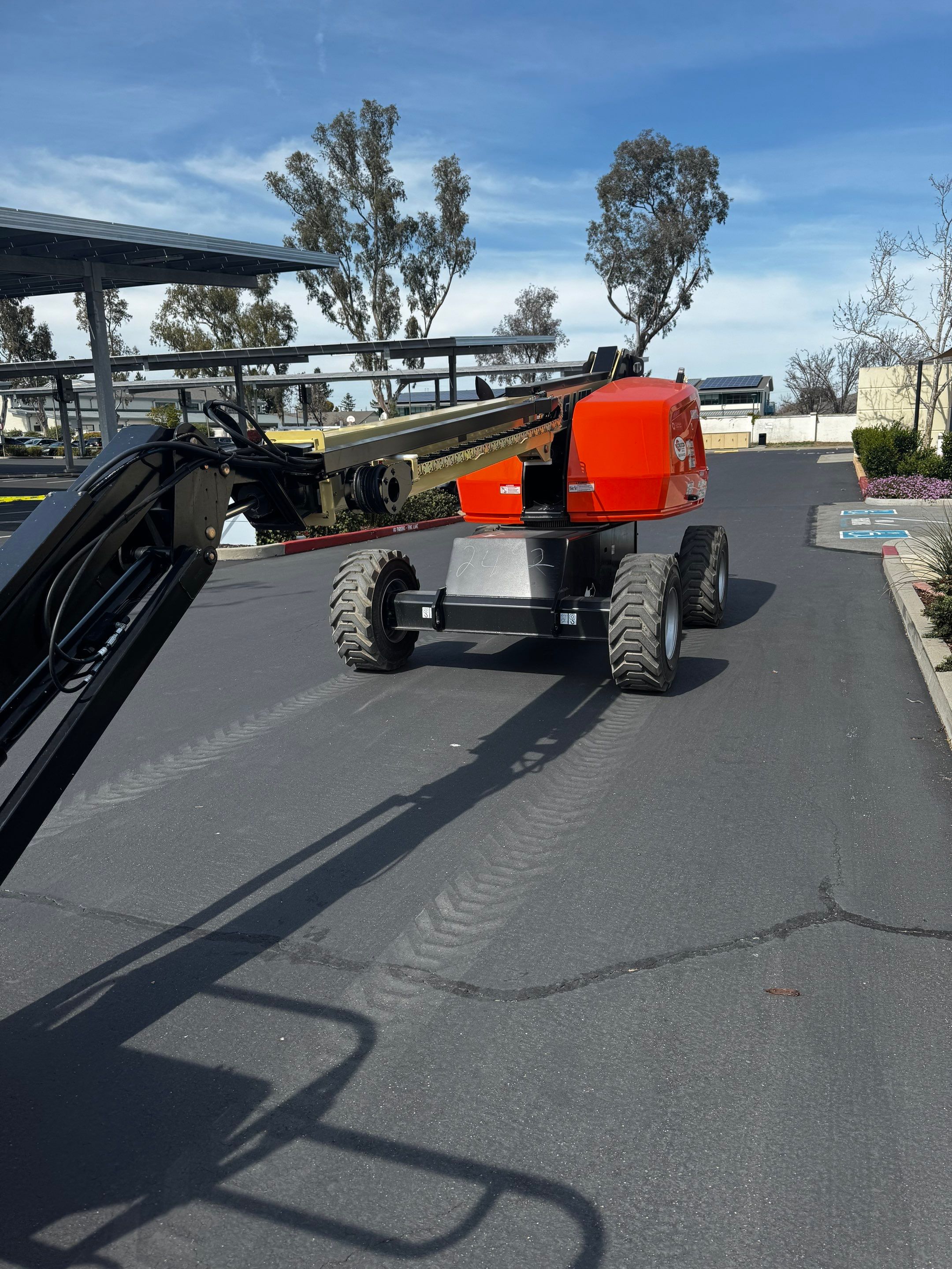 Commercial Solar Panel Cleaning using Deionized Water by All One Solar Shine