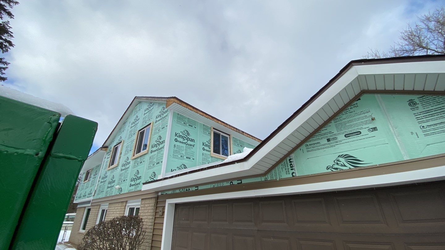 Siding Replacement using CertainTeed Monogram D5 Clapboard by 180 Contractors