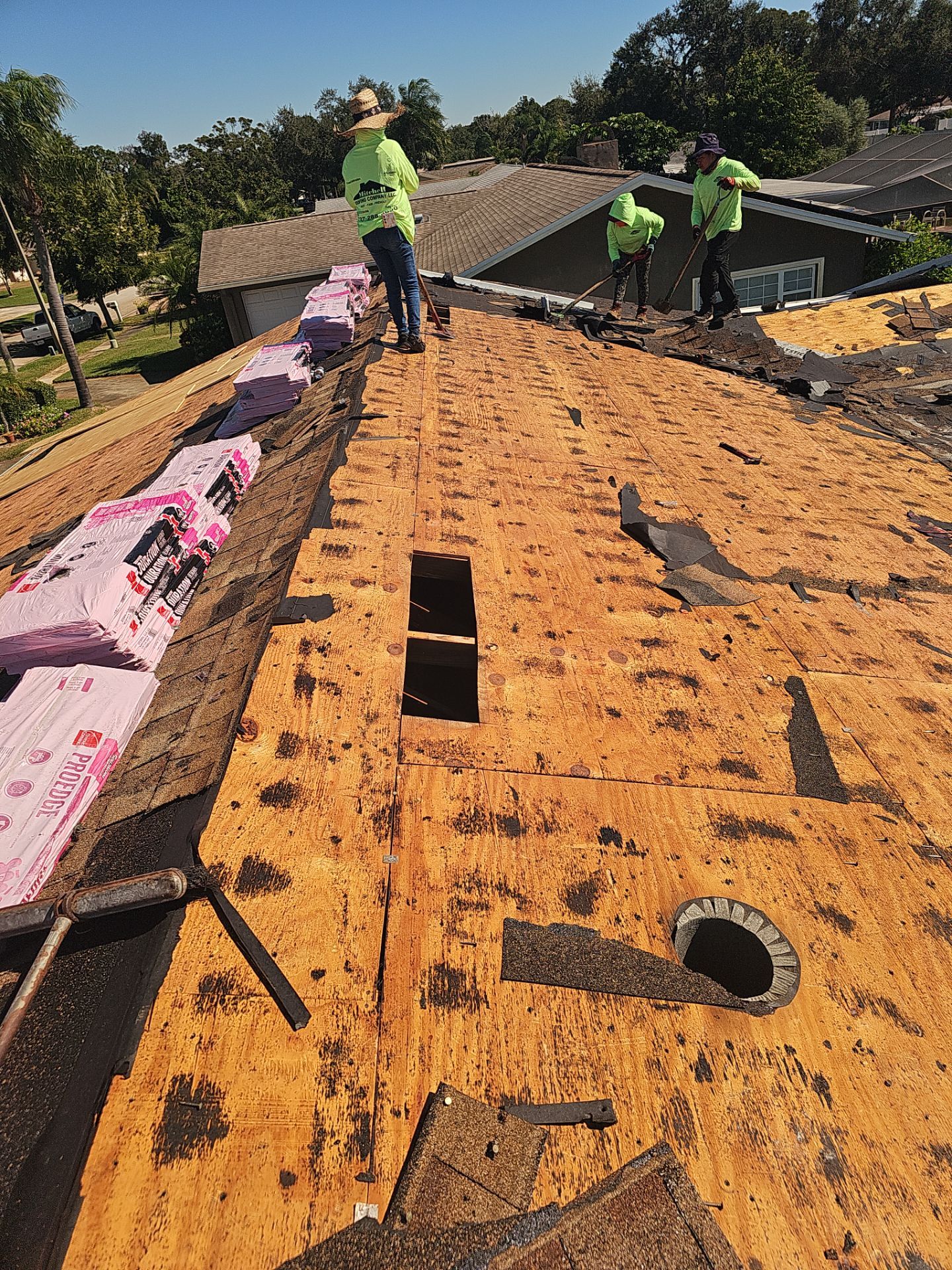 Project in Seminole 33776 by Mitchell Roofing Company LLC 