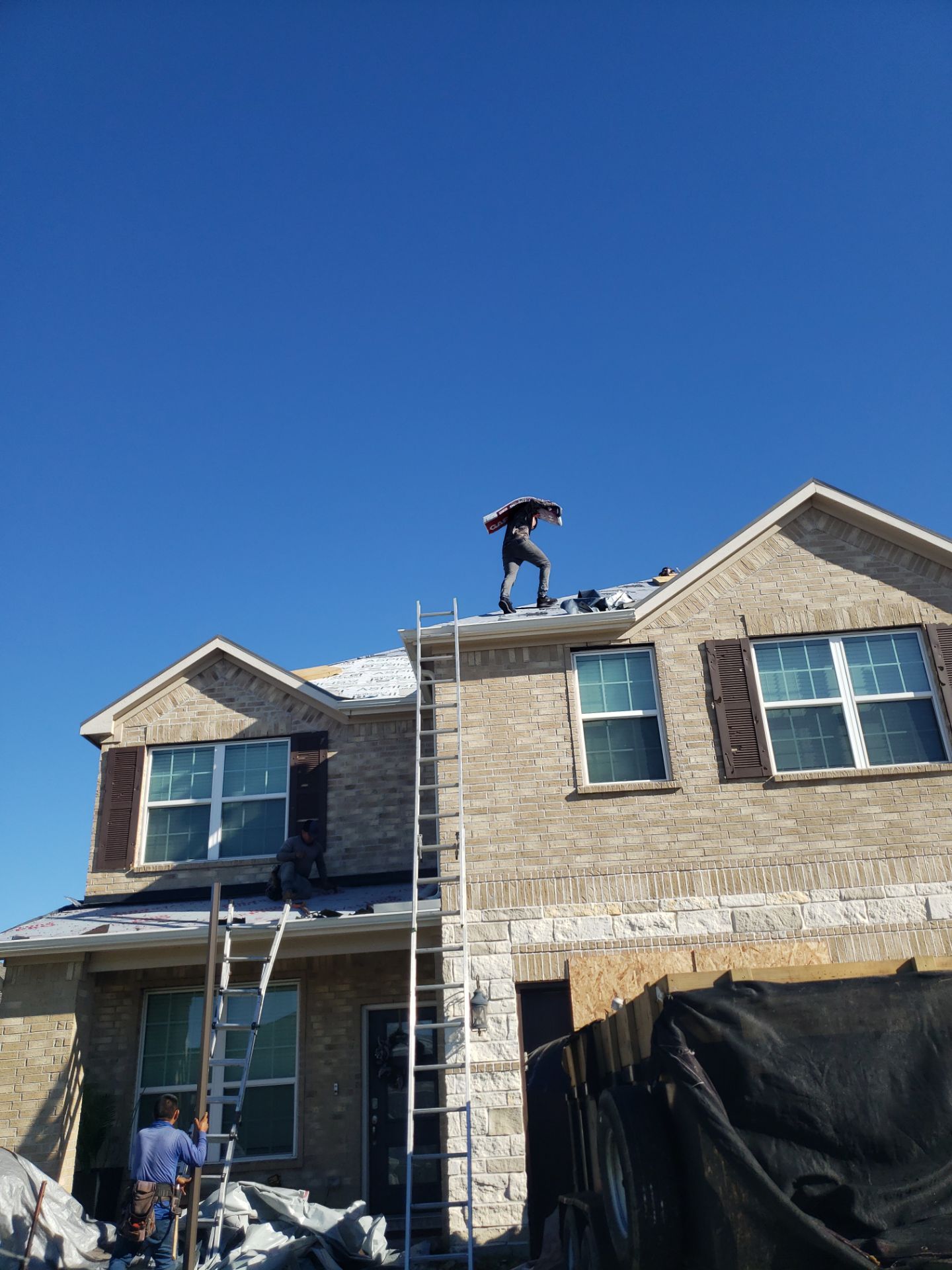 Residential Roof Replacement using GAF NATURAL SHADOW - WEATHERED WOOD by Elite Roofing LLC