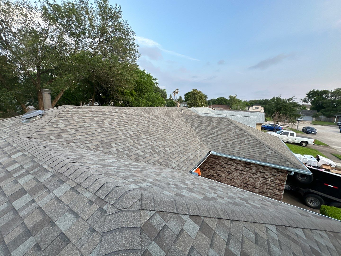 Residential Roofing Installation using Owen's Corning Duration (Lifetime) Shingles by Roof Repair Company