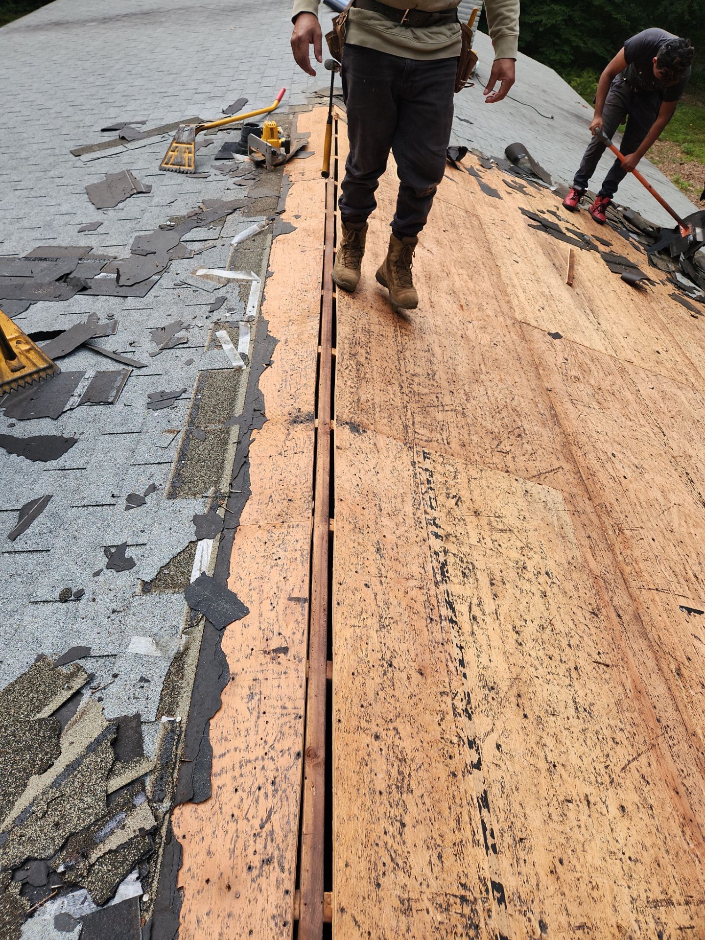 Commercial Roofing Installation using Owens Corning TruDefinition Duration AR - Harbor Blue by A Plus Exterior