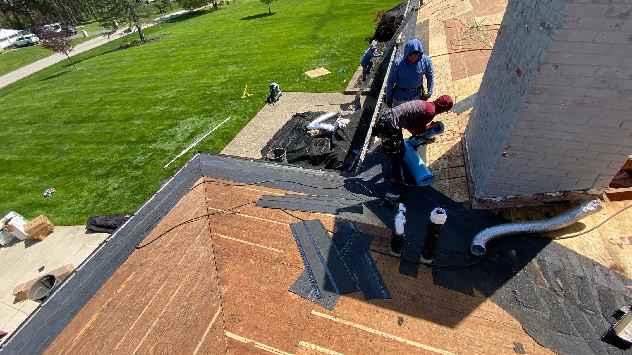 Roof Replacement using CertainTeed Landmark by 180 Contractors