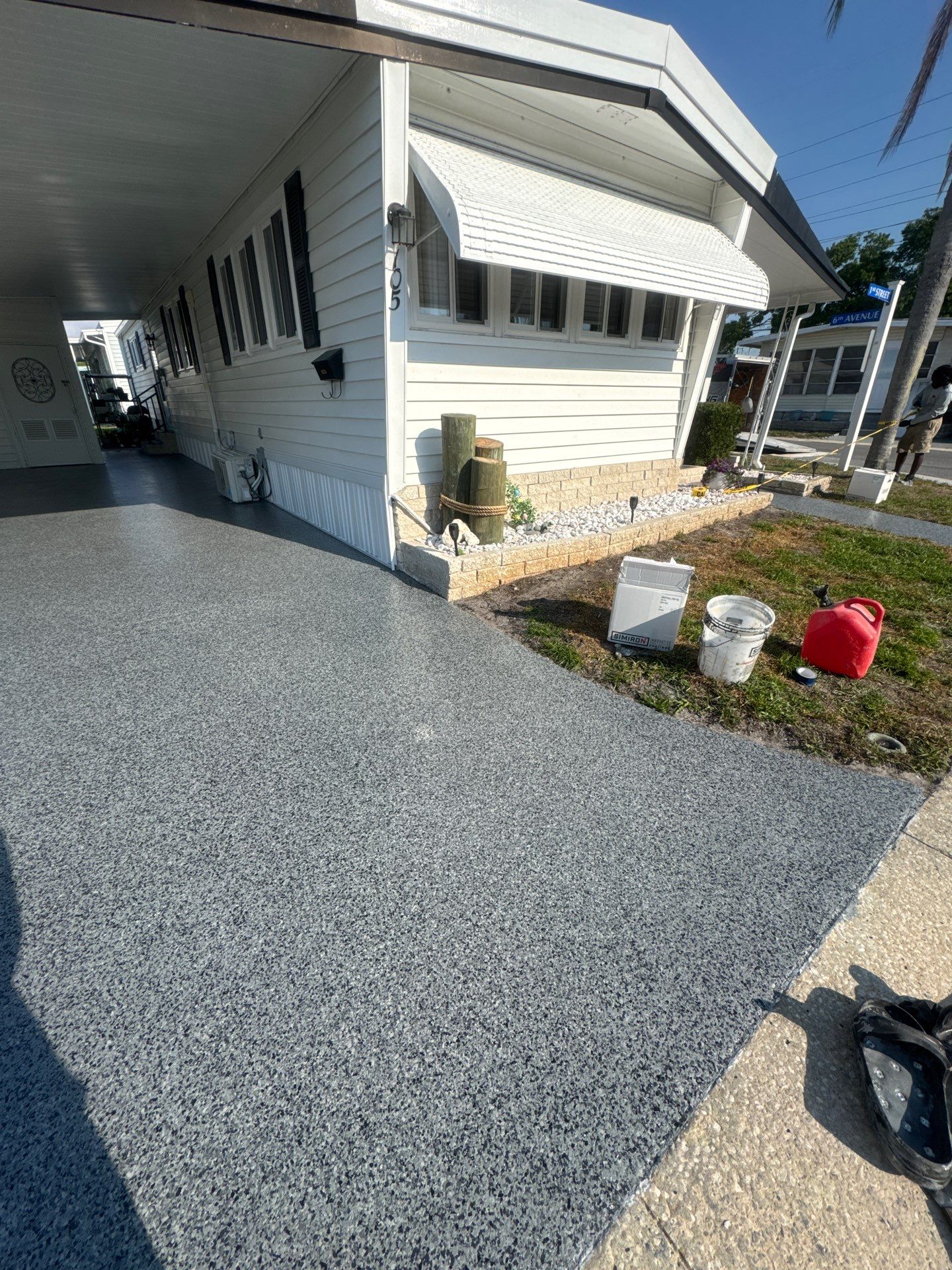 Clearwater, FL Driveway Concrete Coating by Performance Floors & Coating