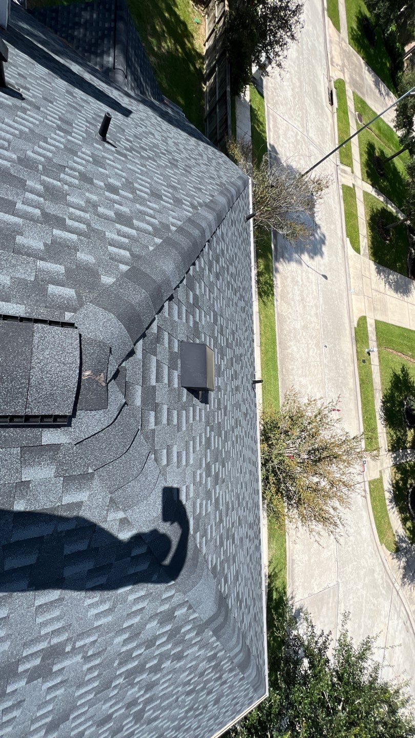 GAF HDZ - Charcoal by Elite Roofing LLC