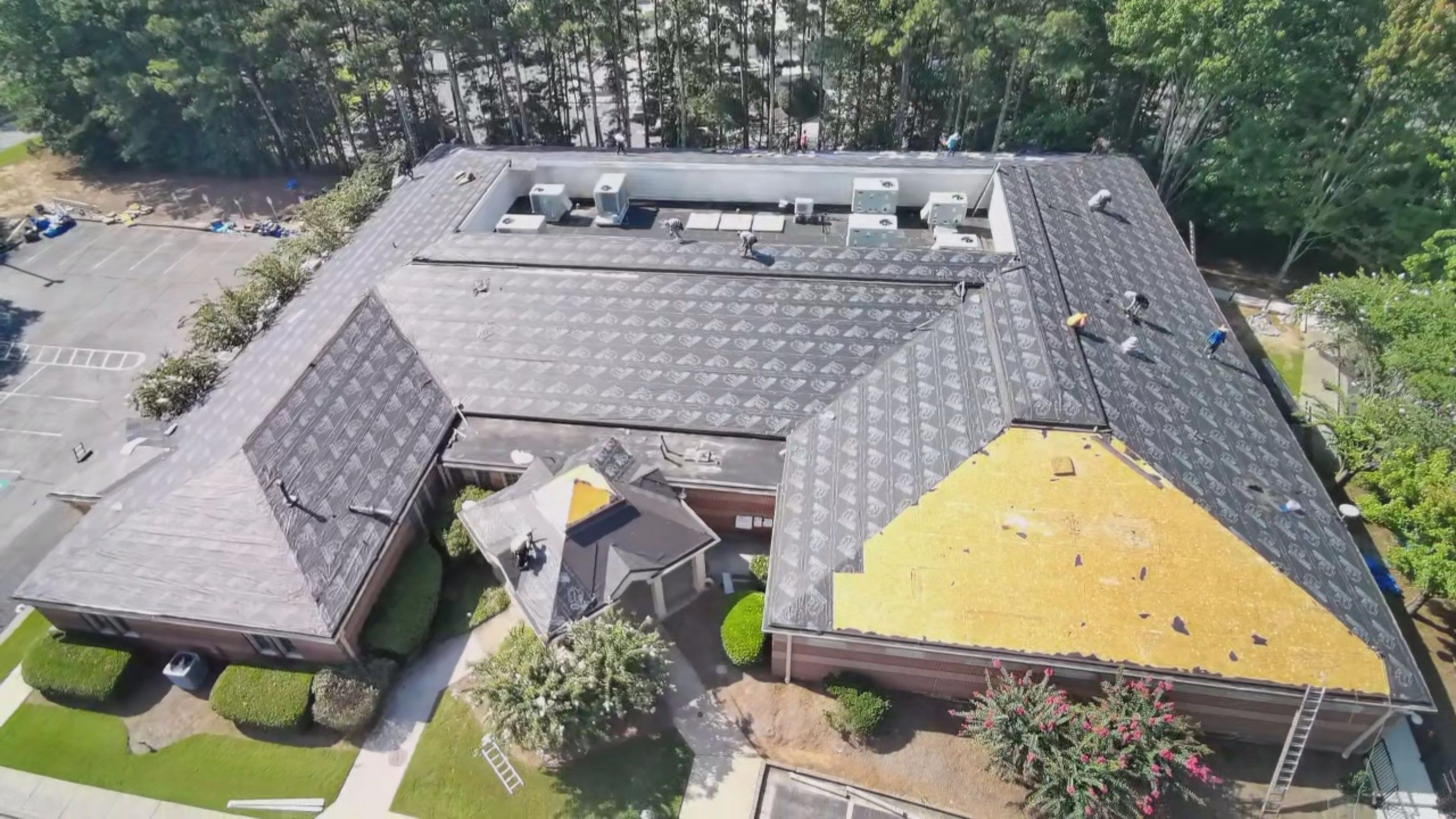 West Cobb Medical  by Arac Roof It Forward