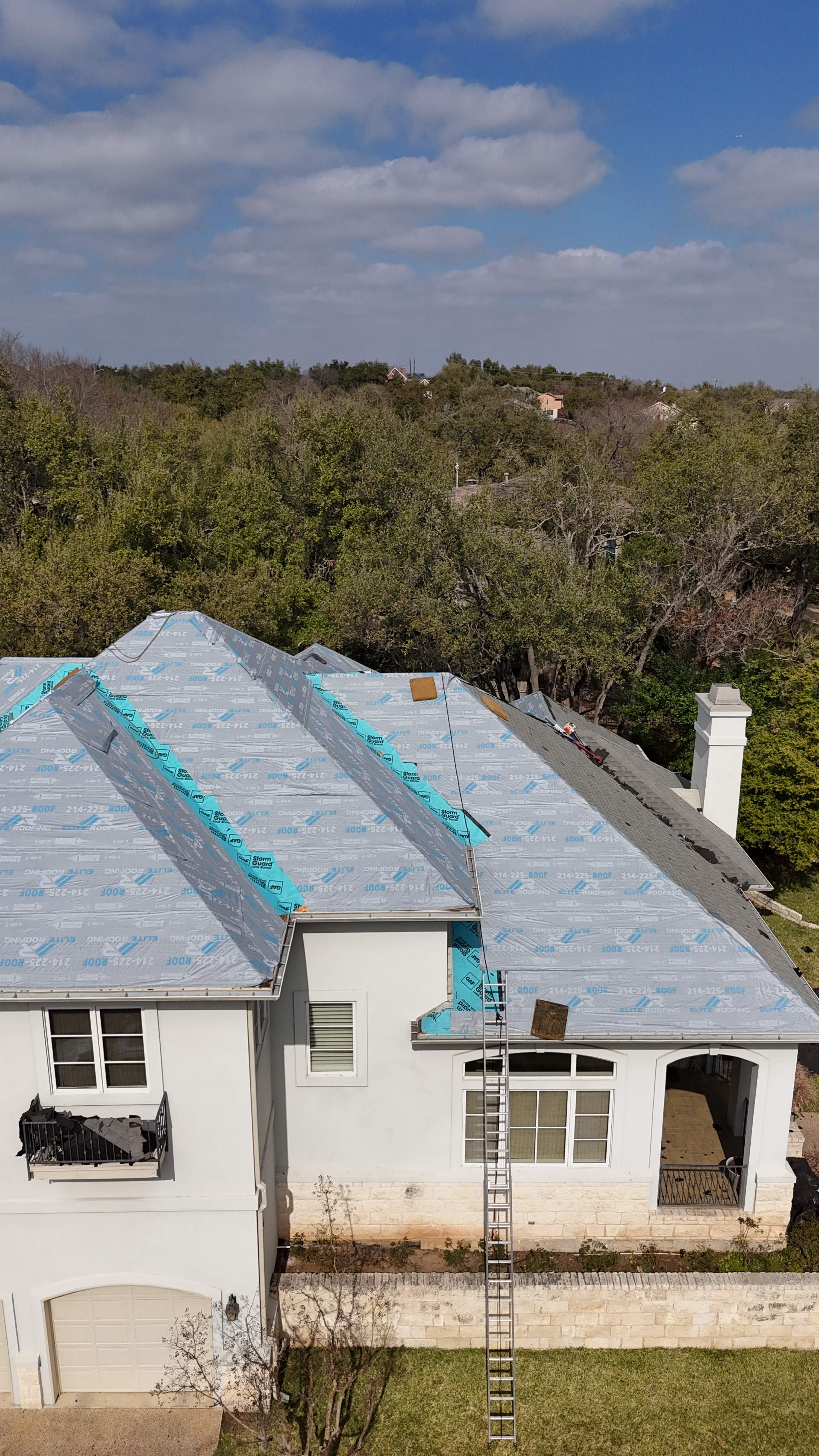 GAF HDZ - Slate by Elite Roofing LLC