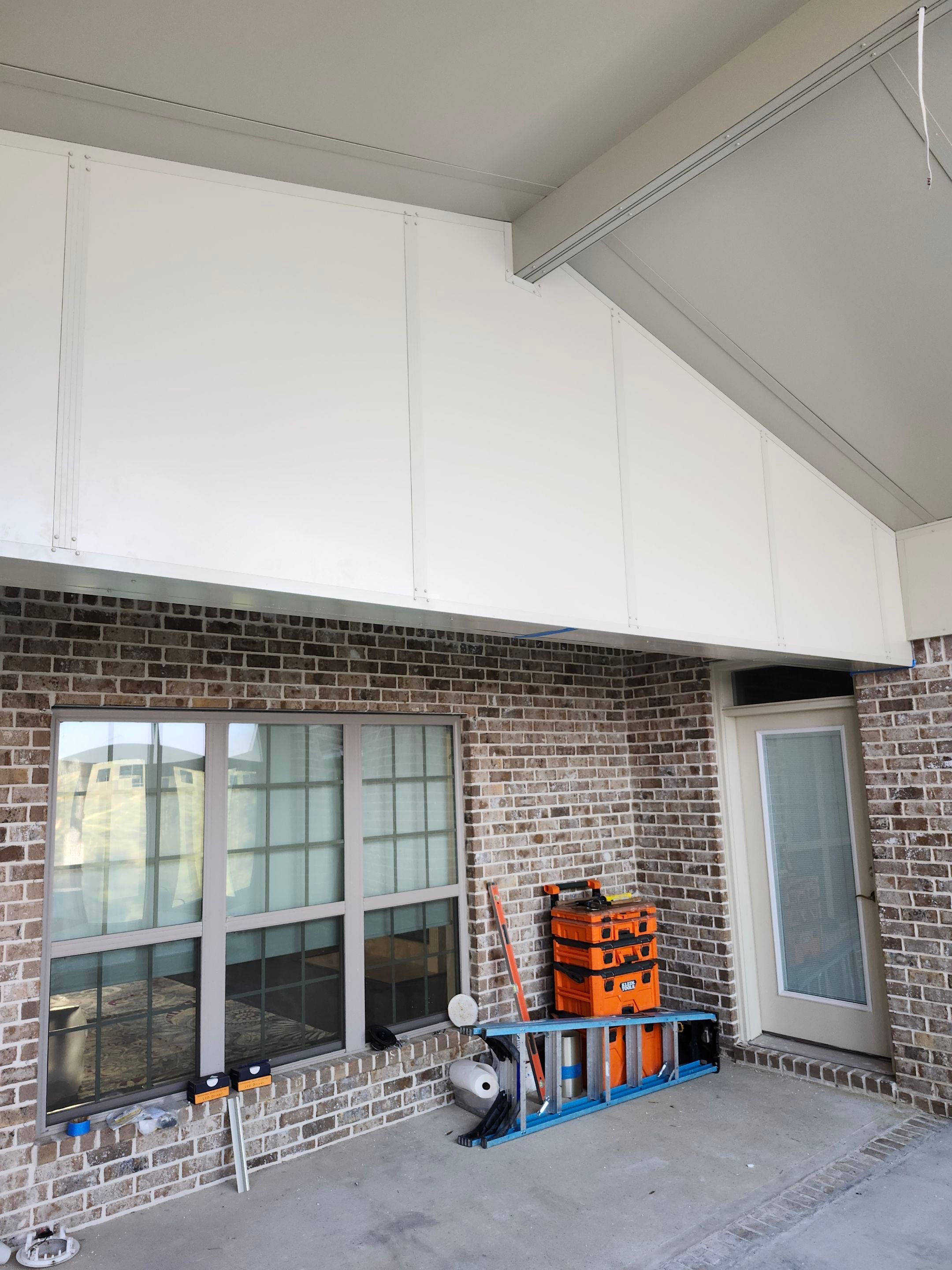 Glass Room using Colorbeam in Pensacola by Titan Sunrooms