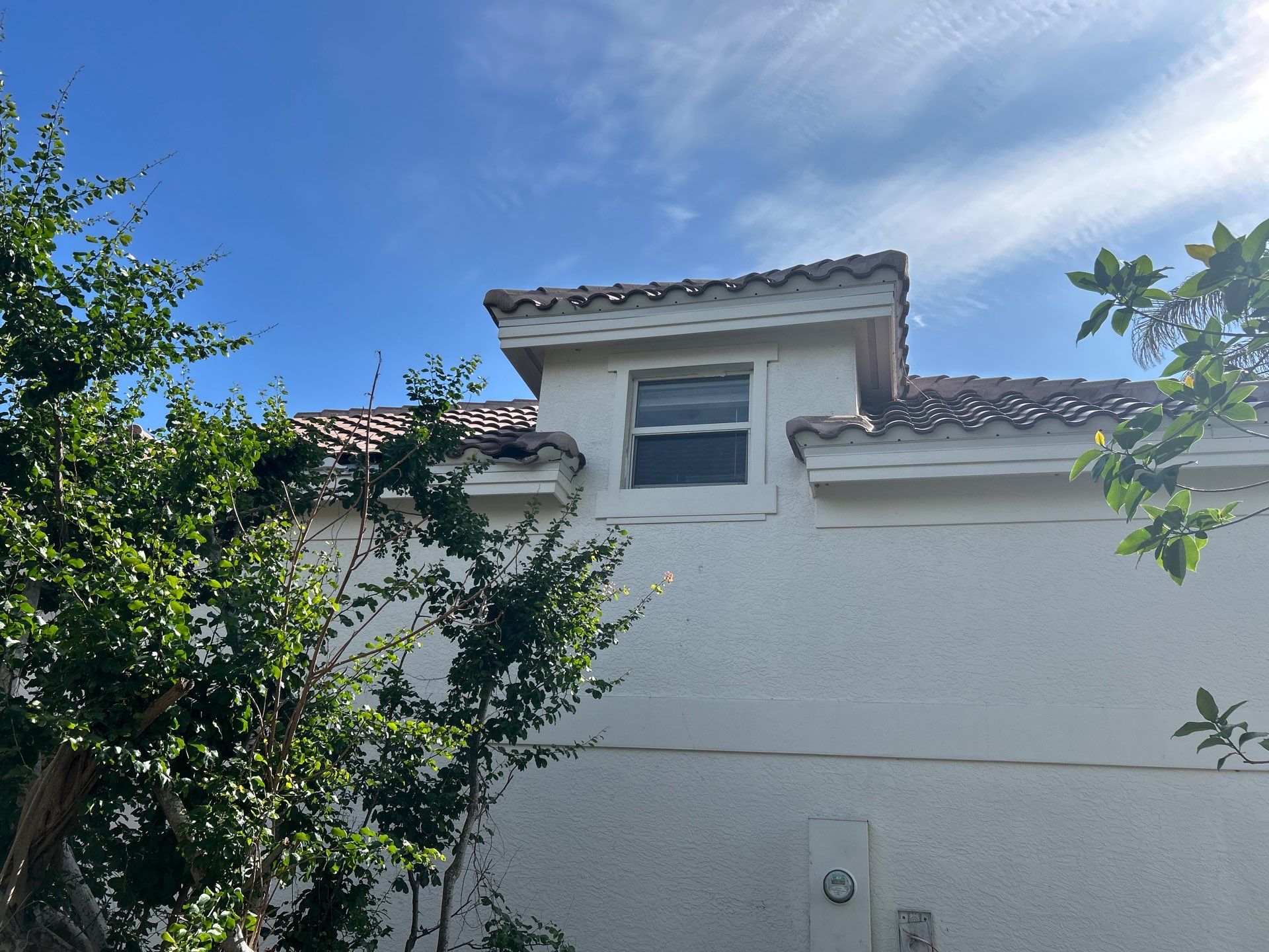 Gutter Cleaning Services in Sanibel FL by Gutter Professors