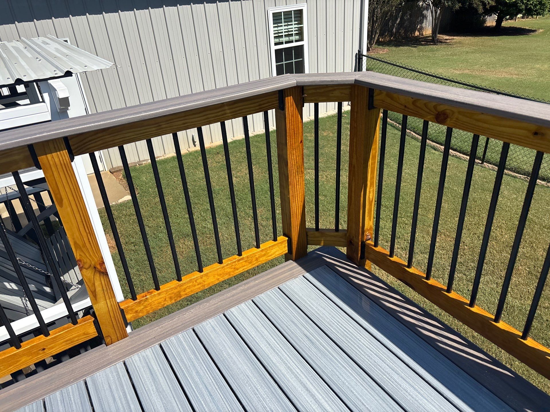 Wood Deck using Wood Sealant by DuraSeal