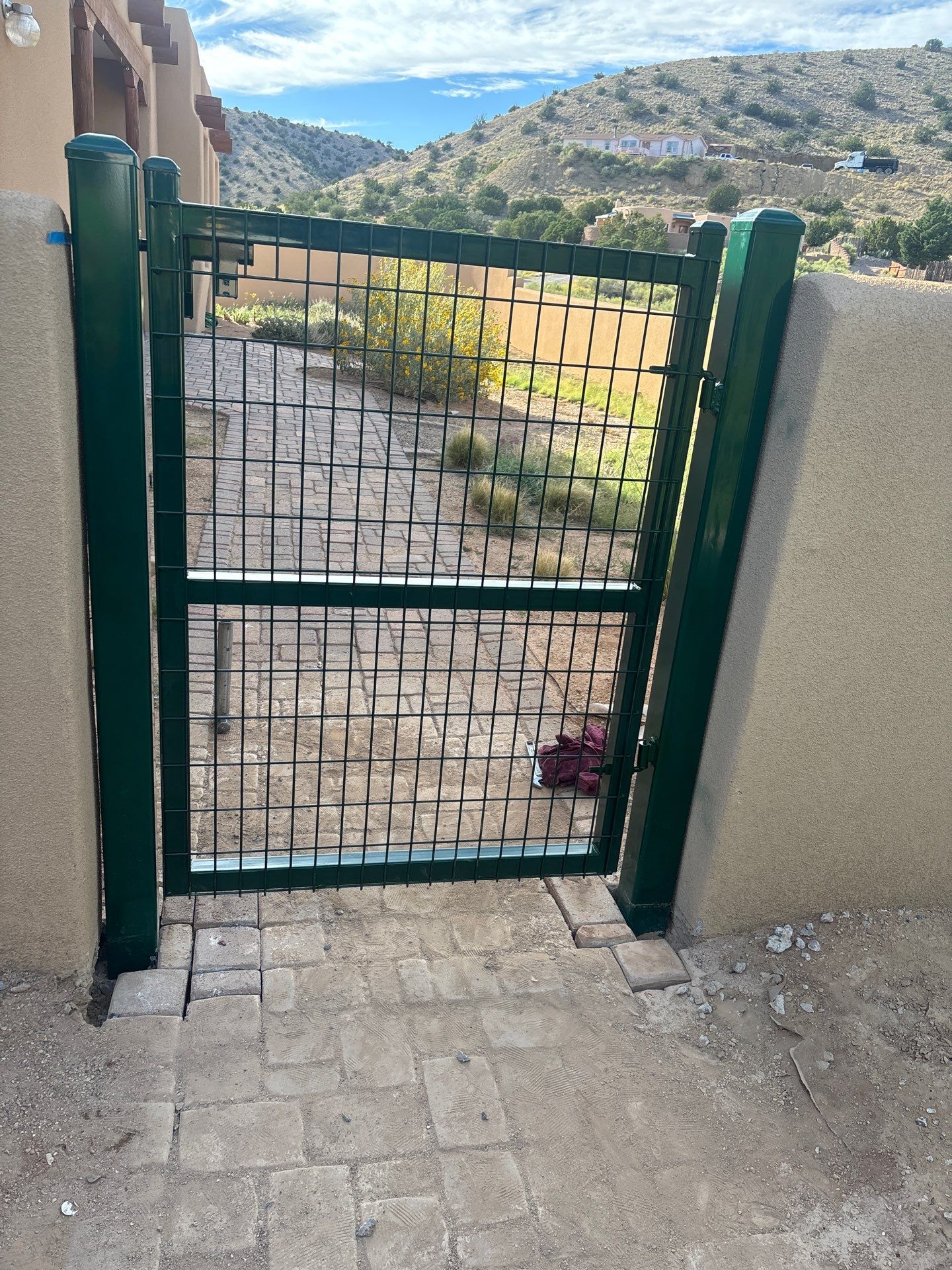 Residential using 6' DM Classic by Valley Fence Company