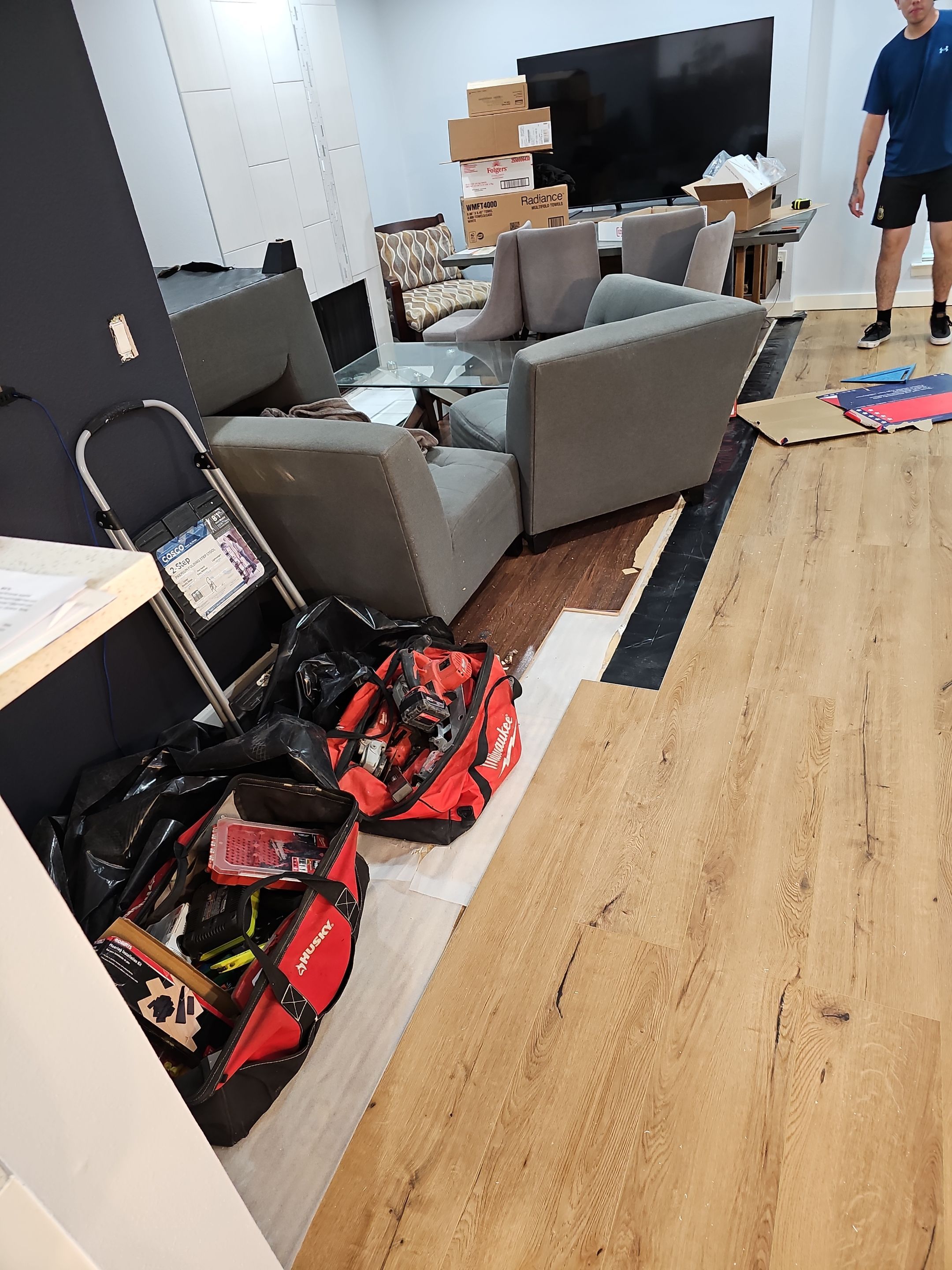 Laminate floor & fence by EL-GC LLC 