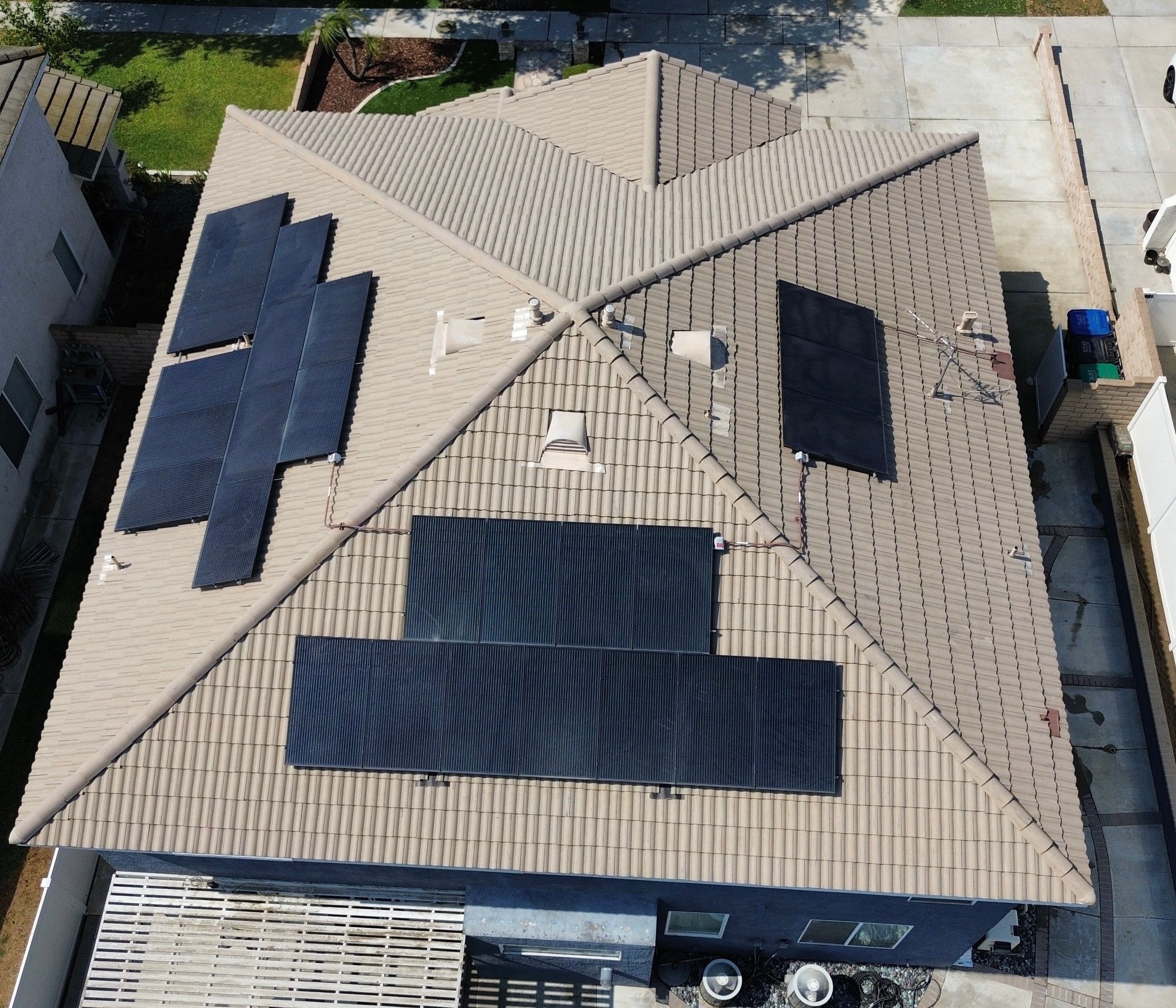 Roof Wash SAFECO by Pirate Pete’s Power Washing