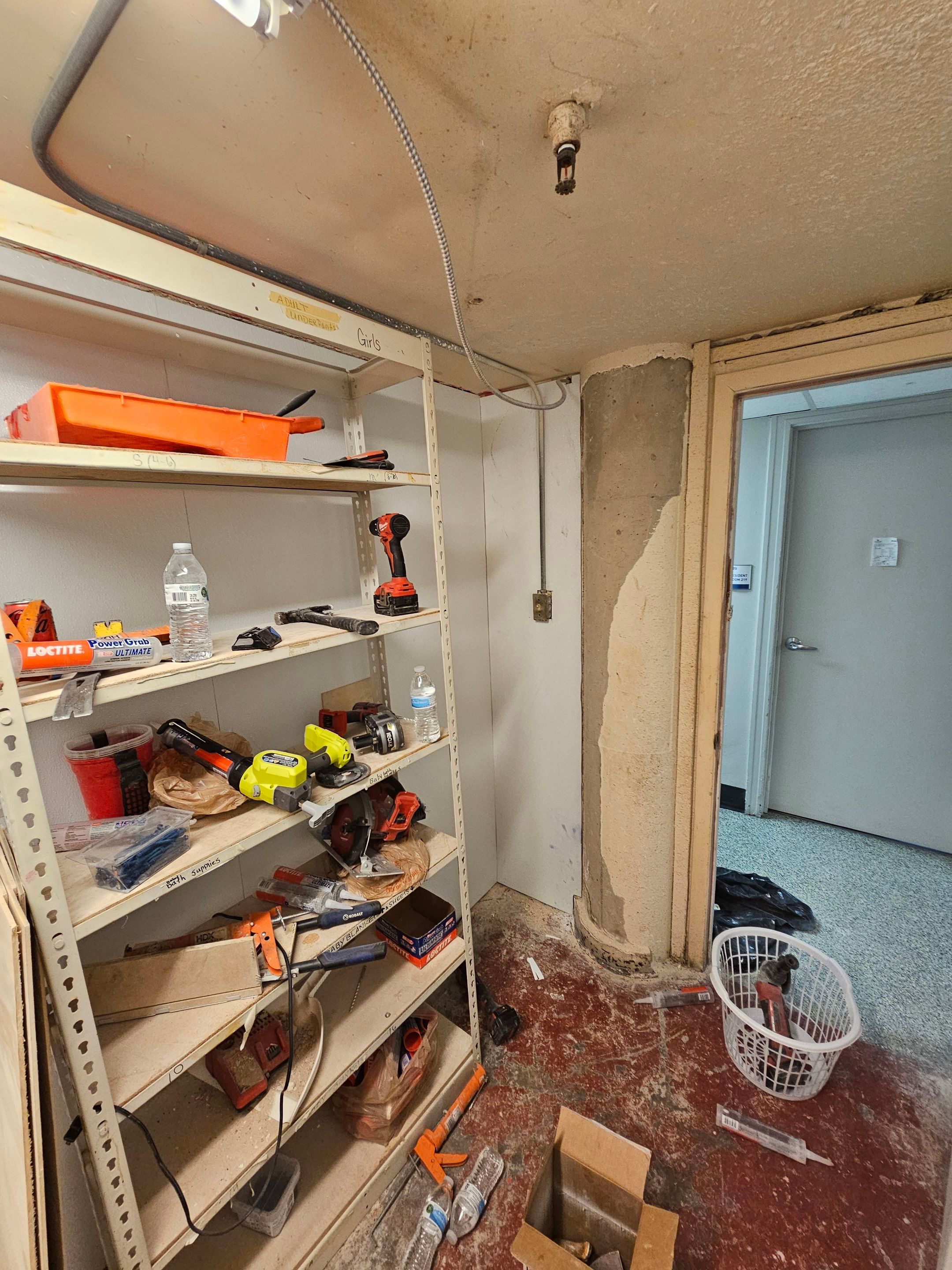 Showers & Storage by EL-GC LLC