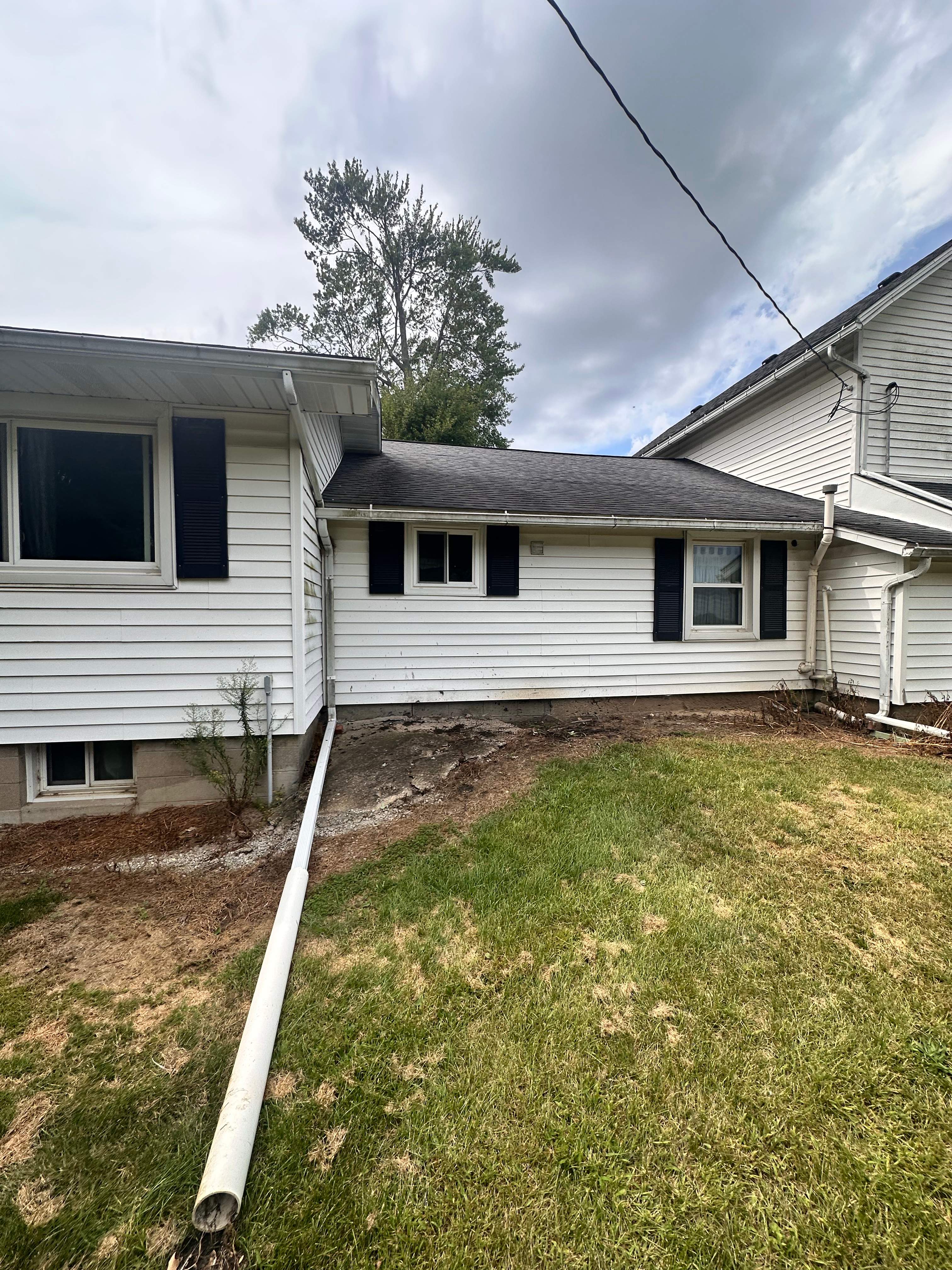 Crawl Space Interior/Exterior Waterproofing by Toledo Basement Repair 