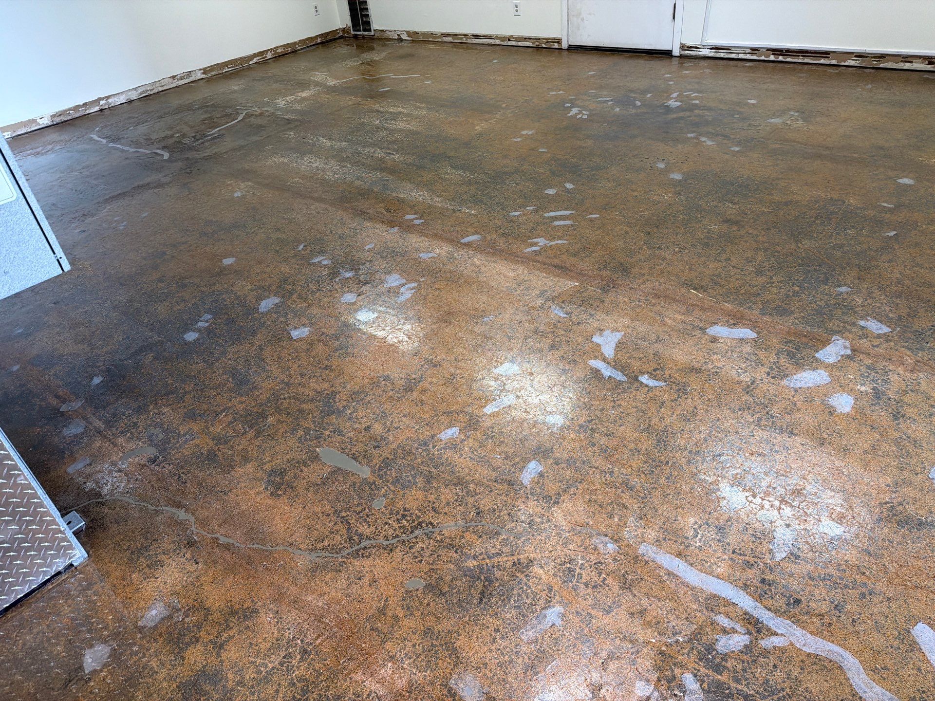 Haze Grey Commercial Interior Floor Coating in Atascadero by MGP Coatings