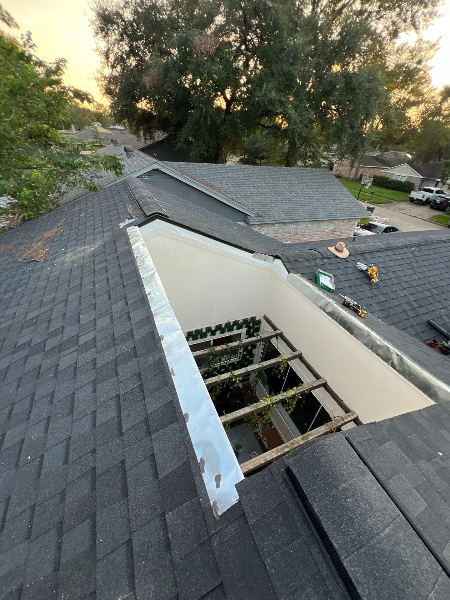 Residential Roofing Repair using Owen's Corning Duration (Lifetime) Shingles by Roof Repair Company