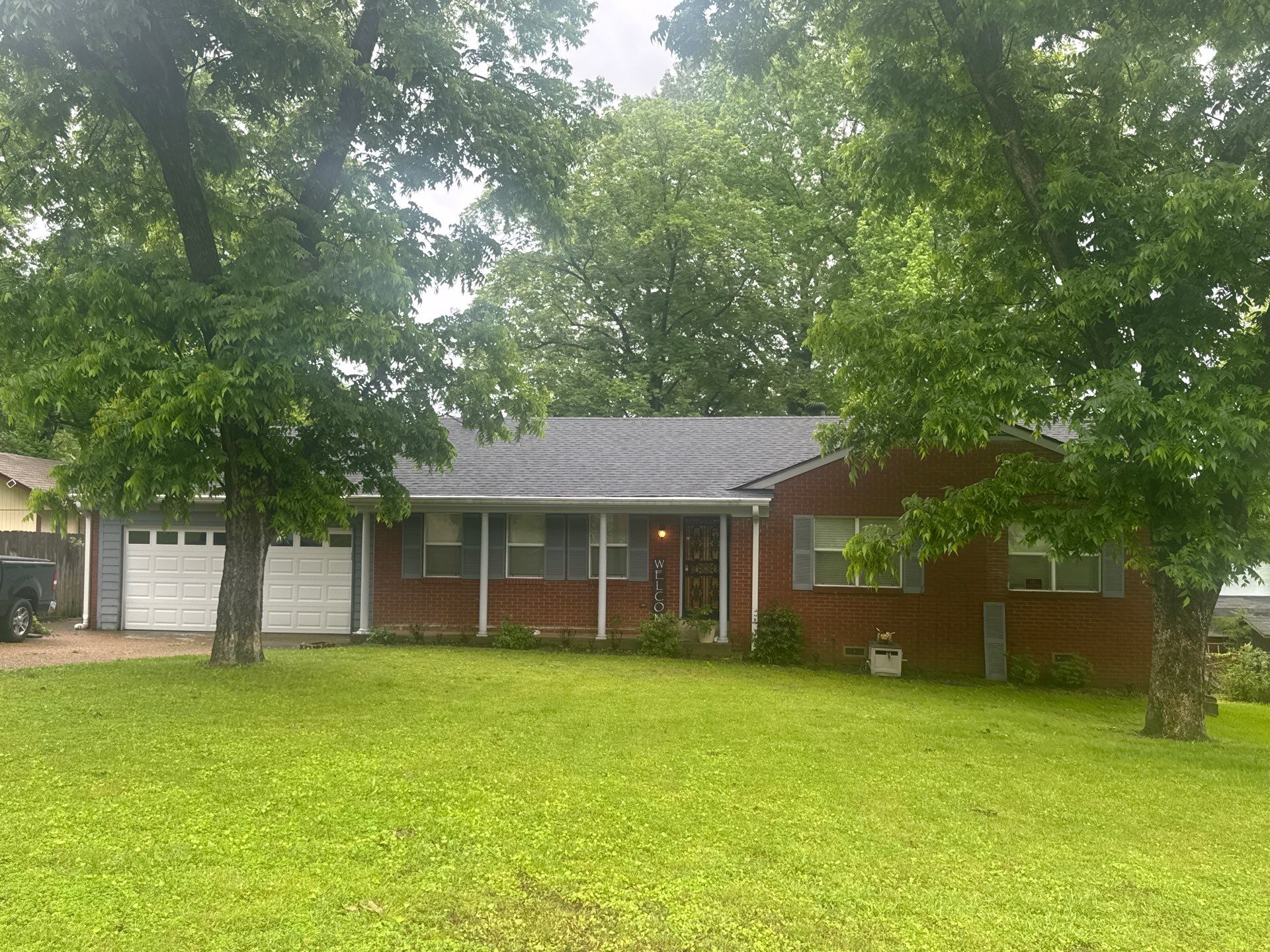 Full Reroof – Memphis Lake House, State Farm Insurance Approval by Cool Roofs