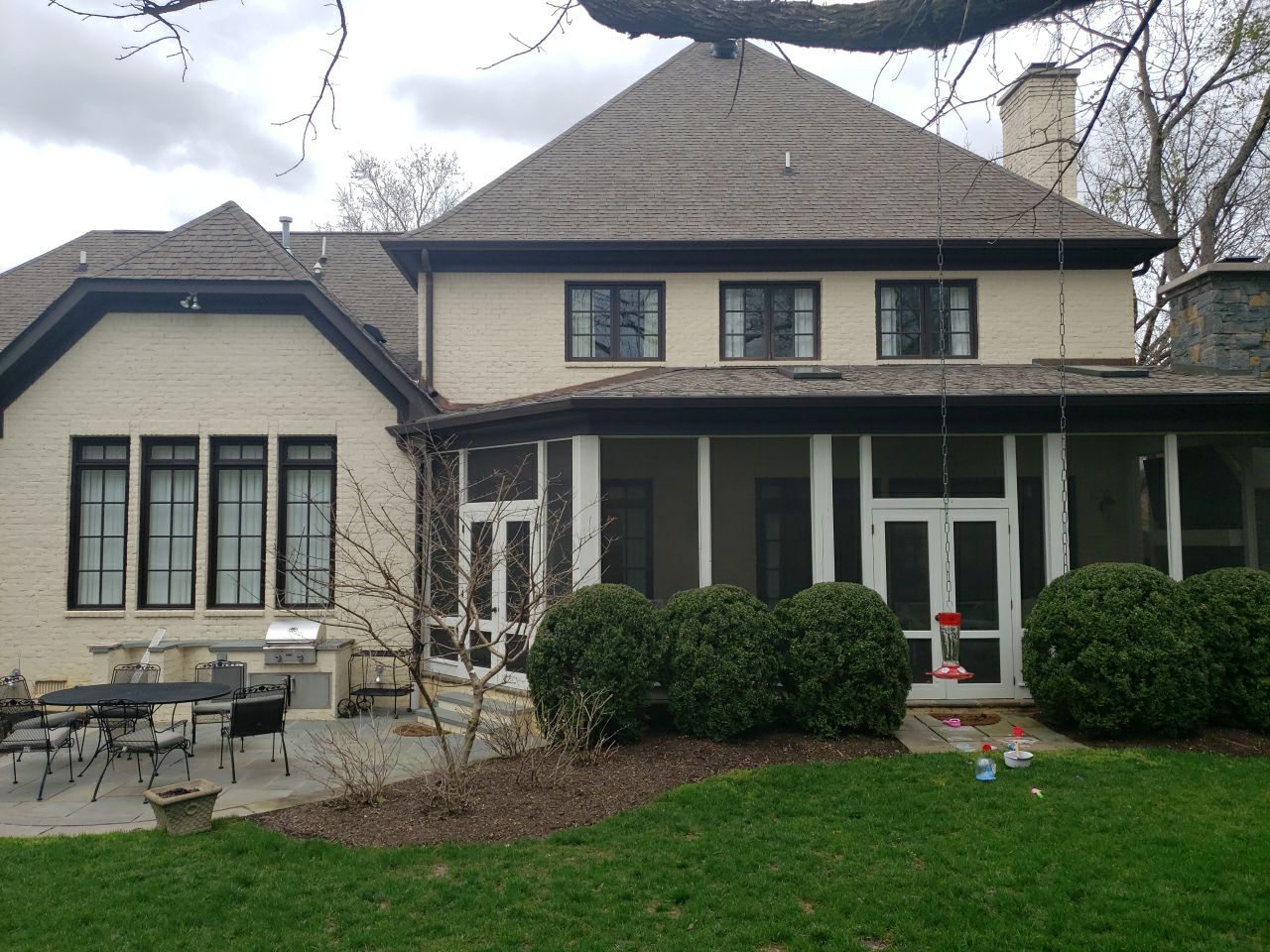Presidential Shake Install by Paragon Roofing