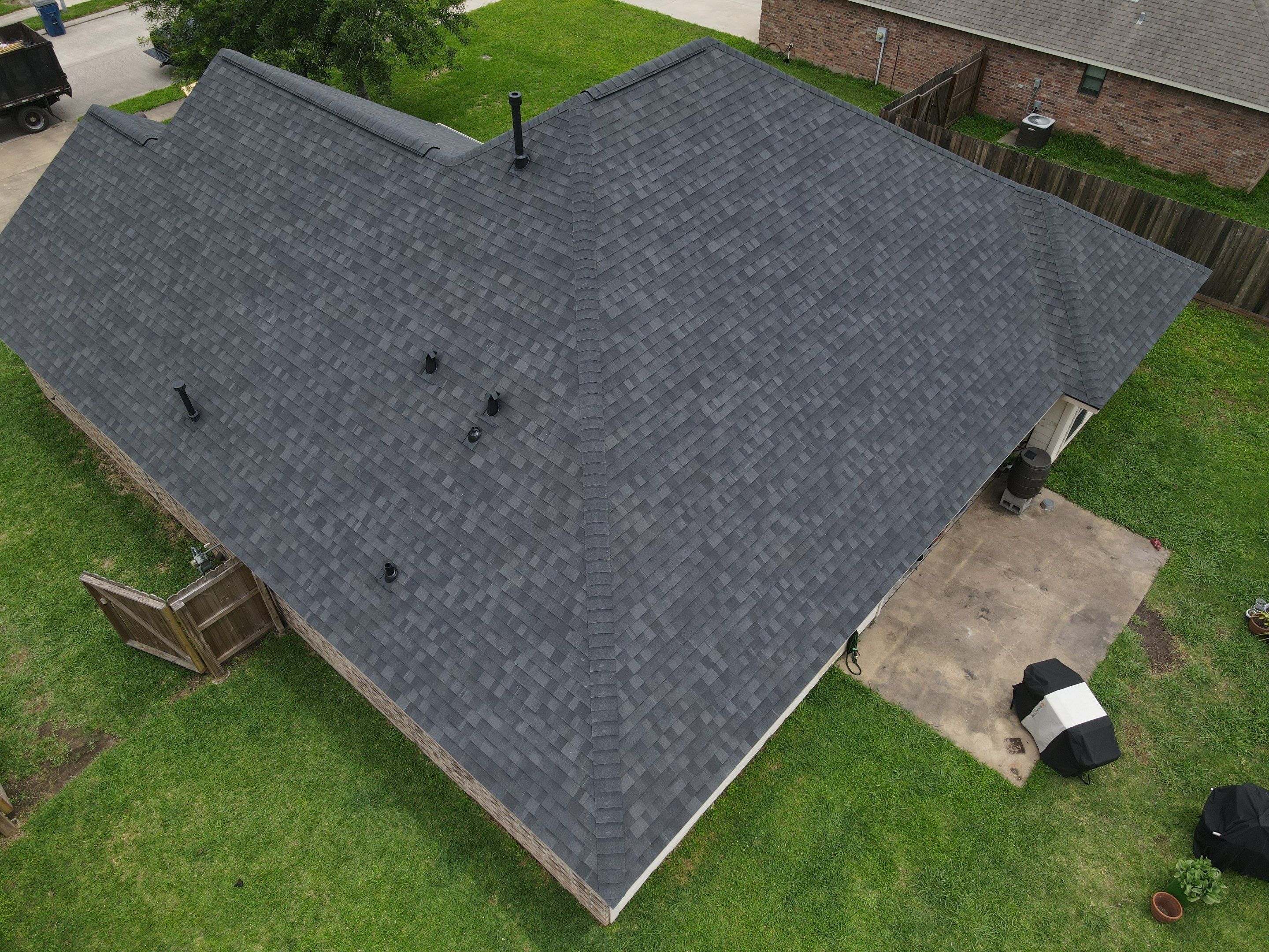 Residential Roofing Installation using Owen's Corning Duration by Roof Concepts Construction