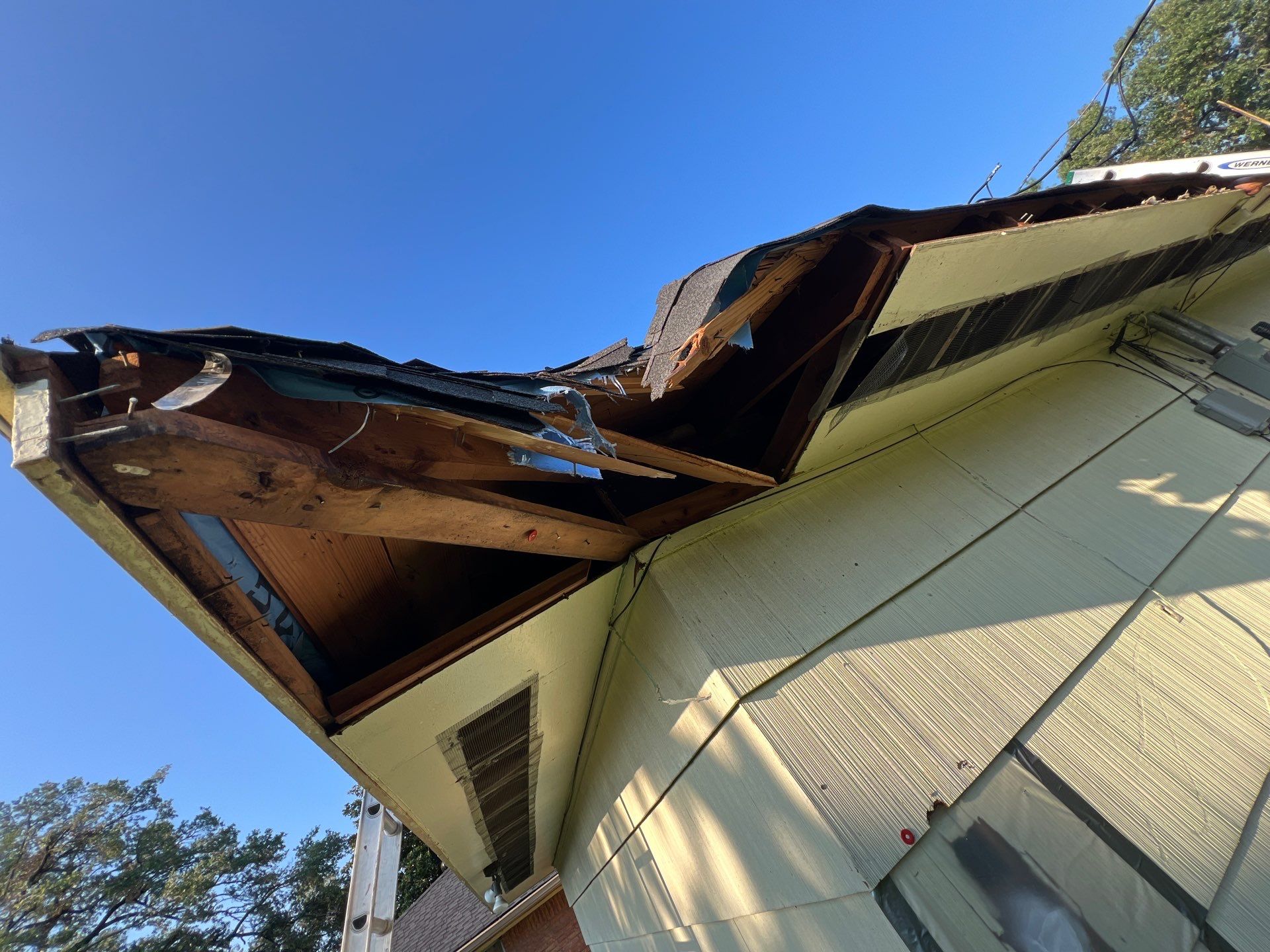 Residential Roofing Repair using Owen's Corning Duration (Lifetime) Shingles by Roof Repair Company