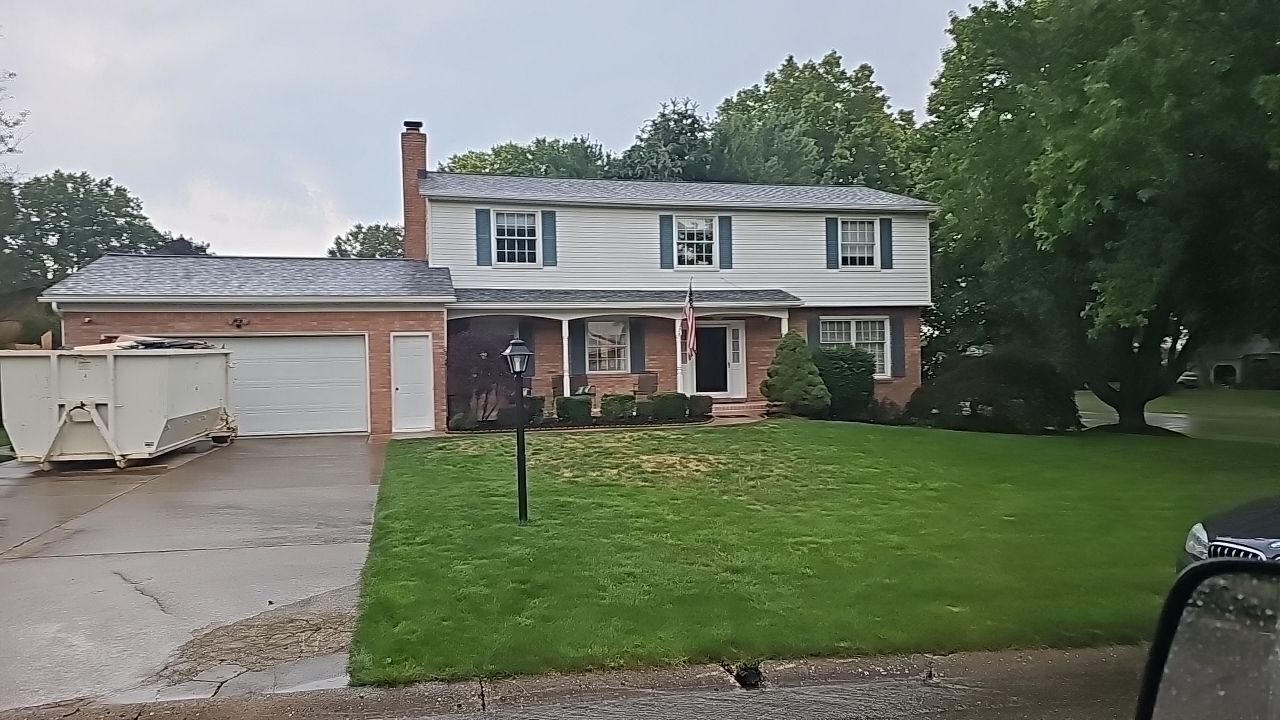 ATLAS PINNACLE COLOR: COASTAL GRANITE by Eagle Eye Roofing