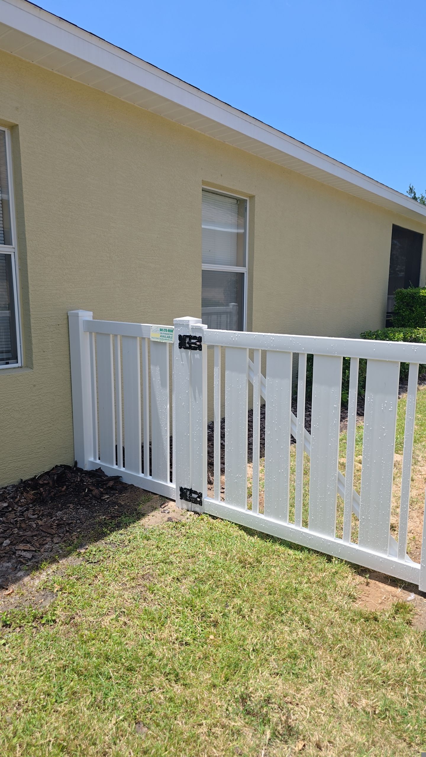 Vinyl Install in Bradenton by True Fence LLC