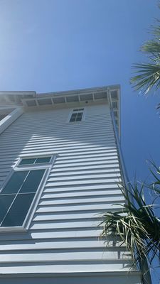 Seamless Gutters Installation using Galvalume Half Round Gutters