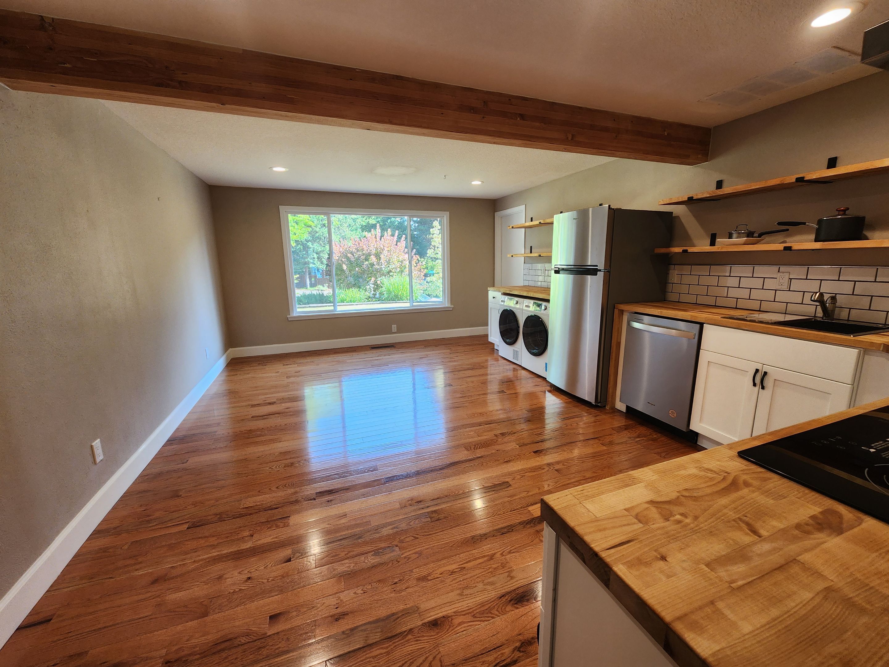 Large remodel by Hawthorne General Construction