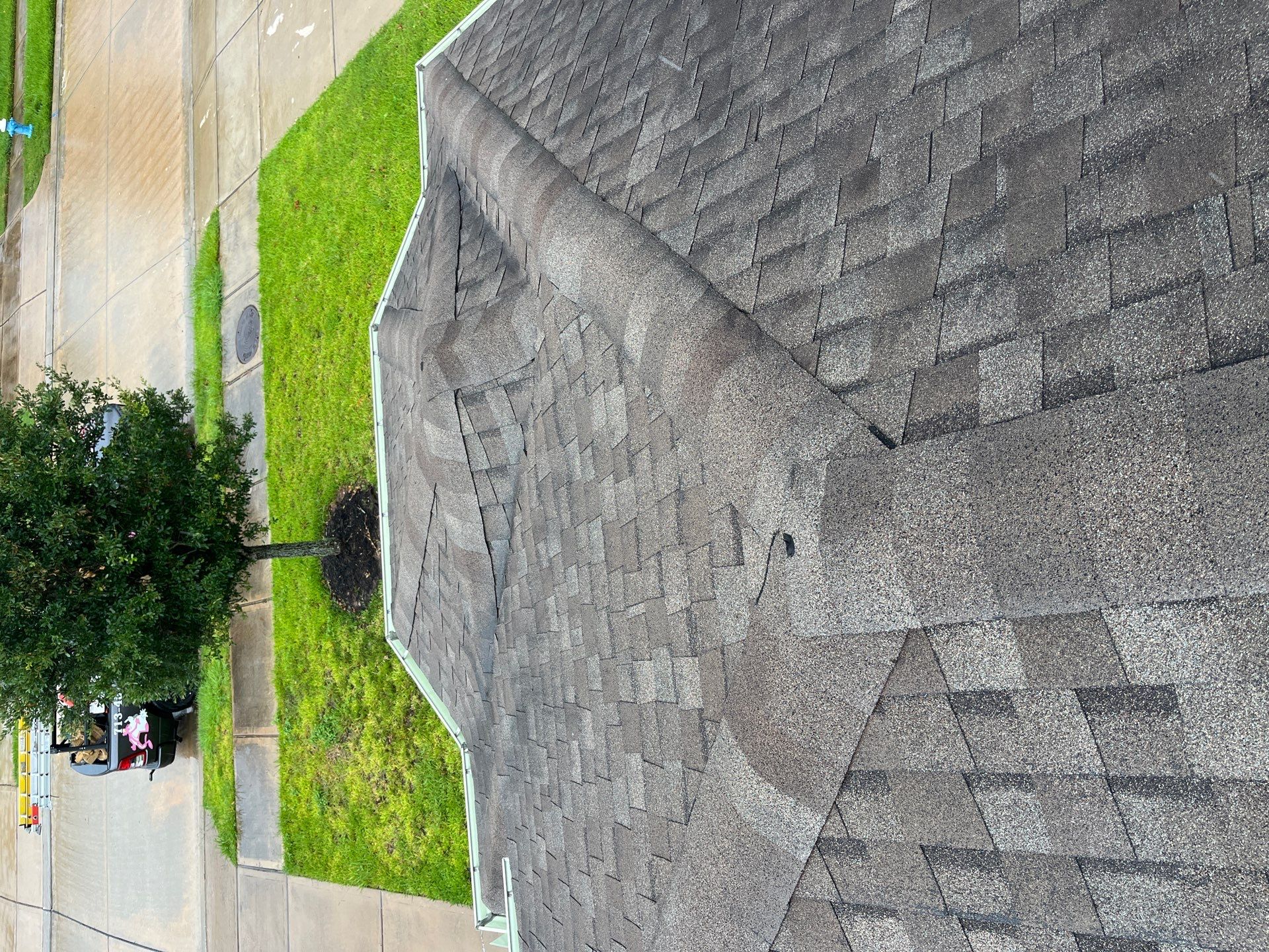 Hail Damage using Owen's Corning Duration (Lifetime) Shingles by Roof Repair Company