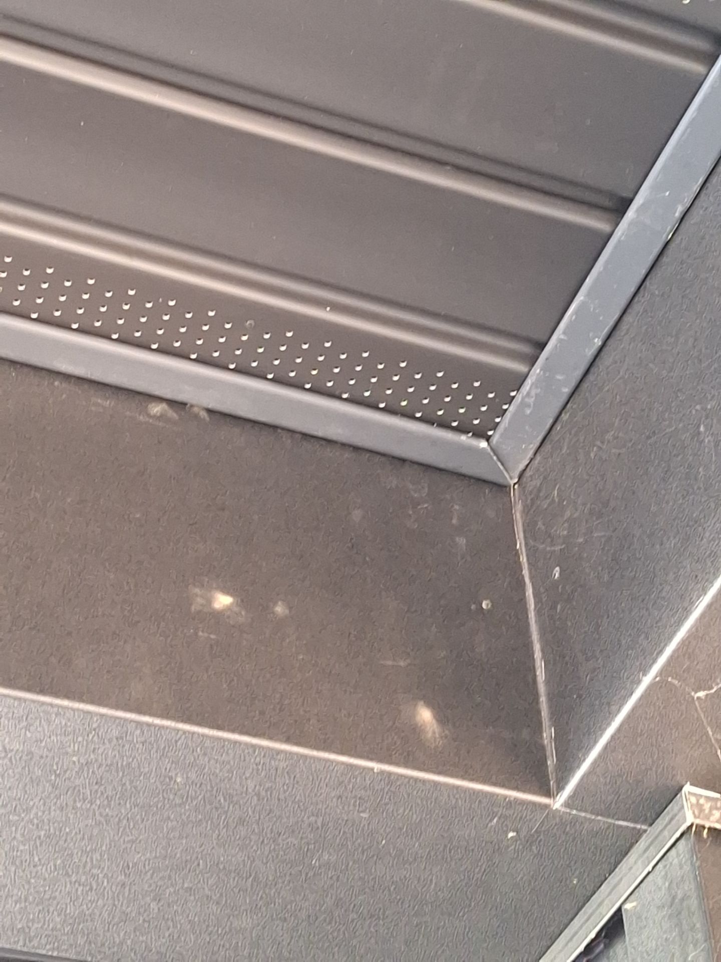 Martin Residence by Omnia Roofing