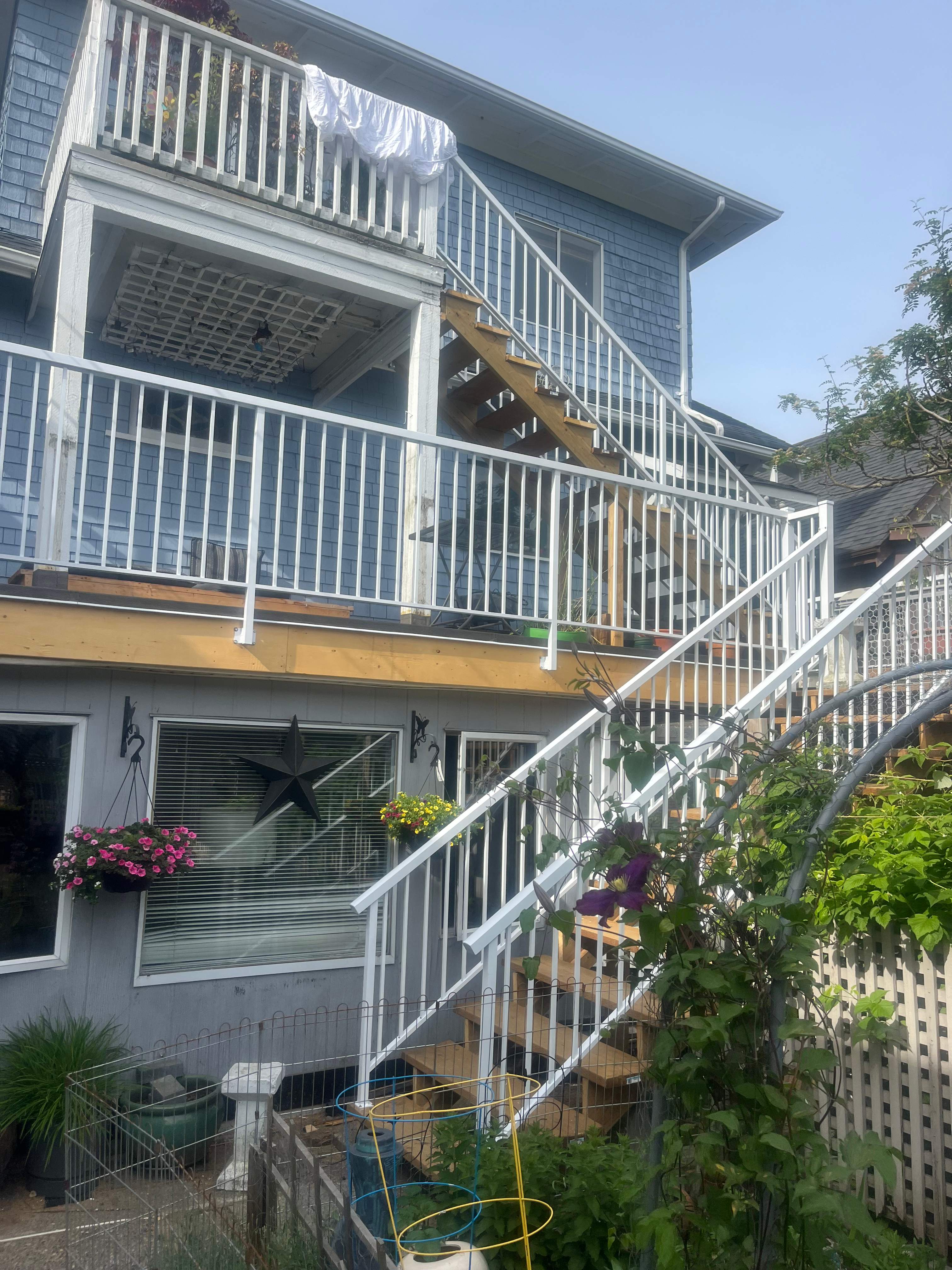 New Deck & New Set Of Stairs by YVR Construction Group