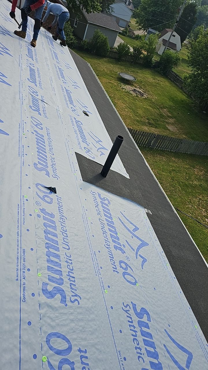 ATLAS PINNACLE COLOR: SUMMER STORM by Eagle Eye Roofing