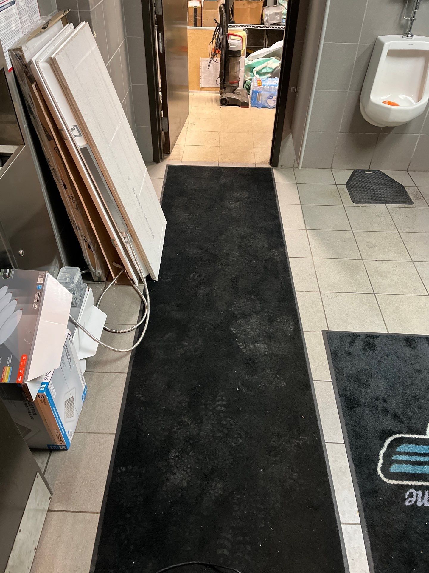 Project in Pilsen by Xo Clean Services 