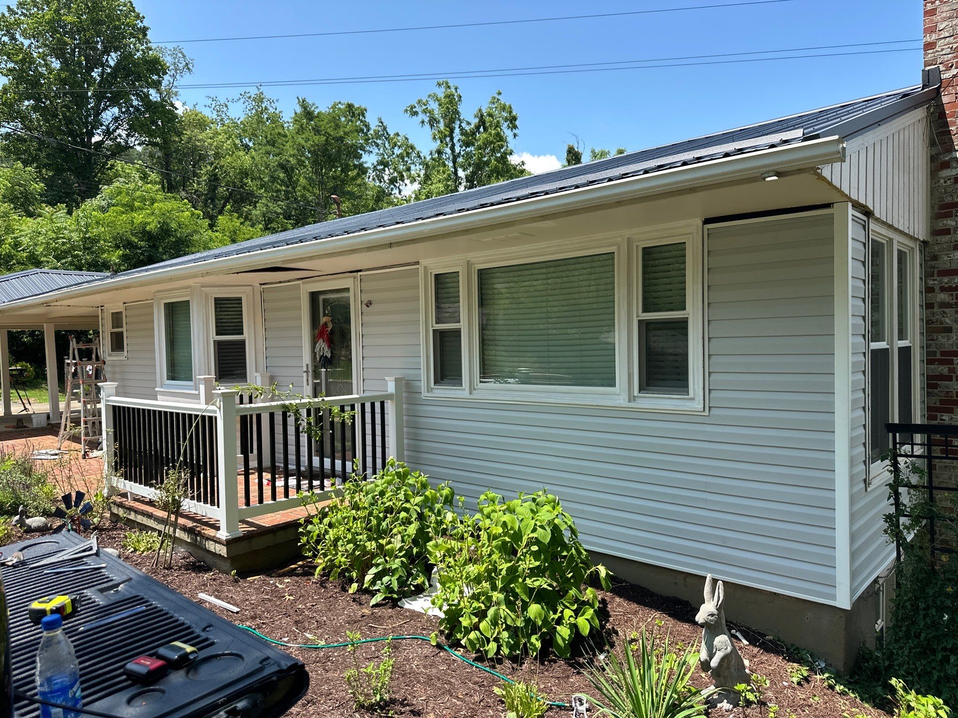 Shaw Residence by Omnia Roofing