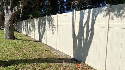 Nokomis, FL 6+2 Tan Vinyl Privacy Fence