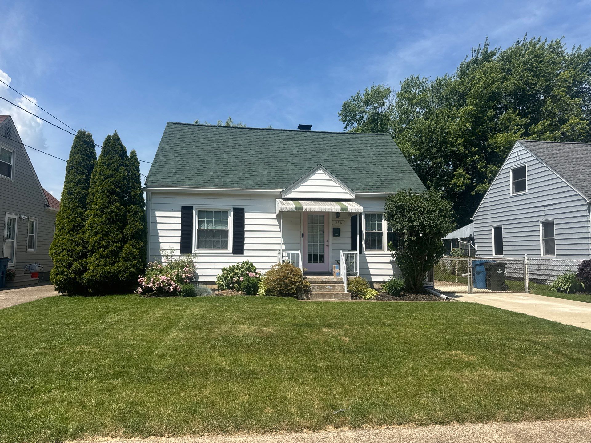 Roof Replacement by Homestyle in Sheffield Lake by Homestyle Home Improvements (HHI)