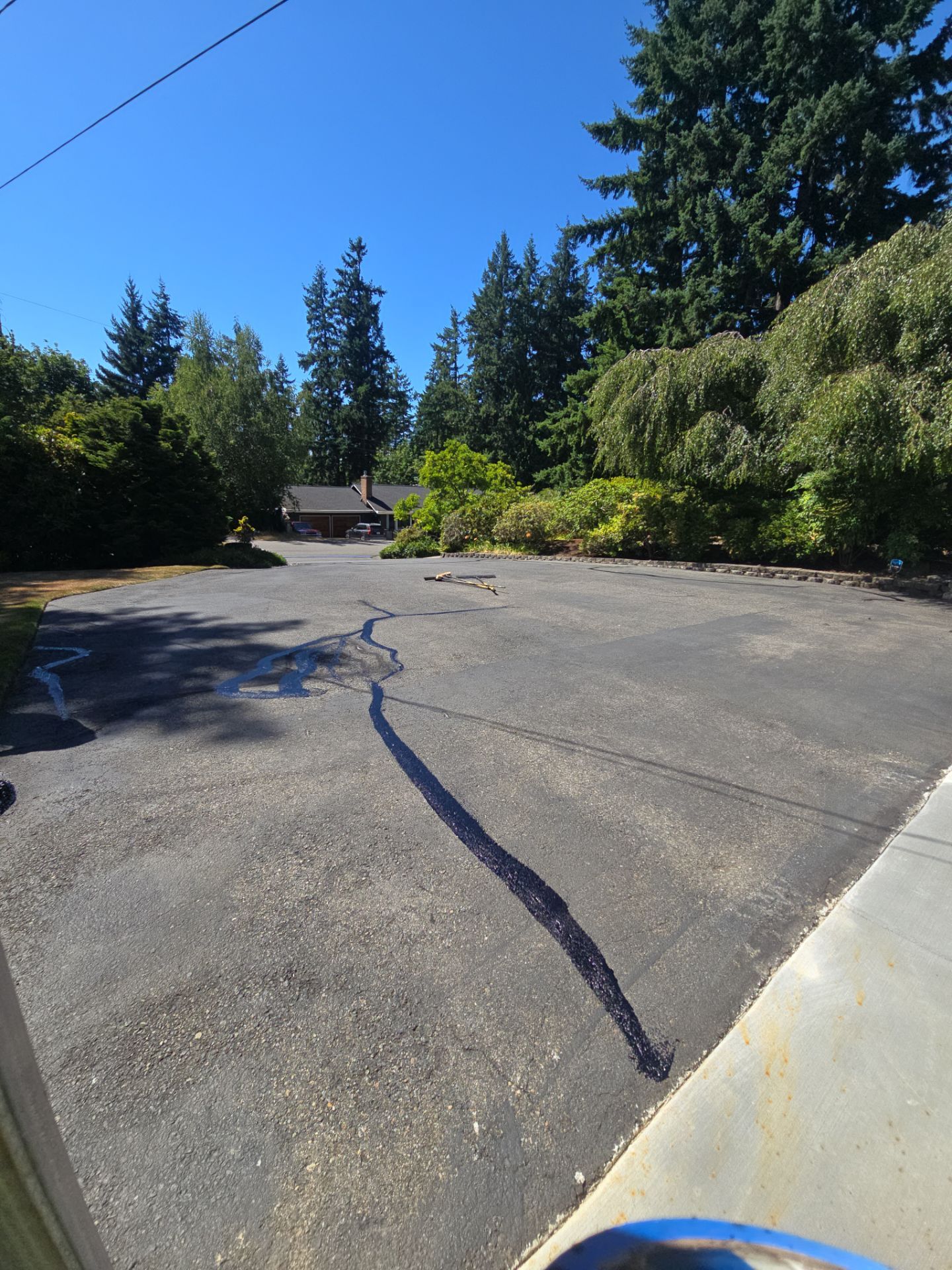 Driveway Sealcoat Repair | Woodinville  by Jireh Asphalt & Concrete Inc 
