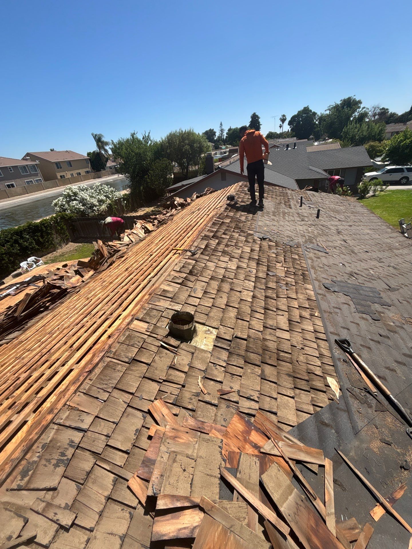 Reroof - Jackellen Ln, Modesto by Econo Roofing