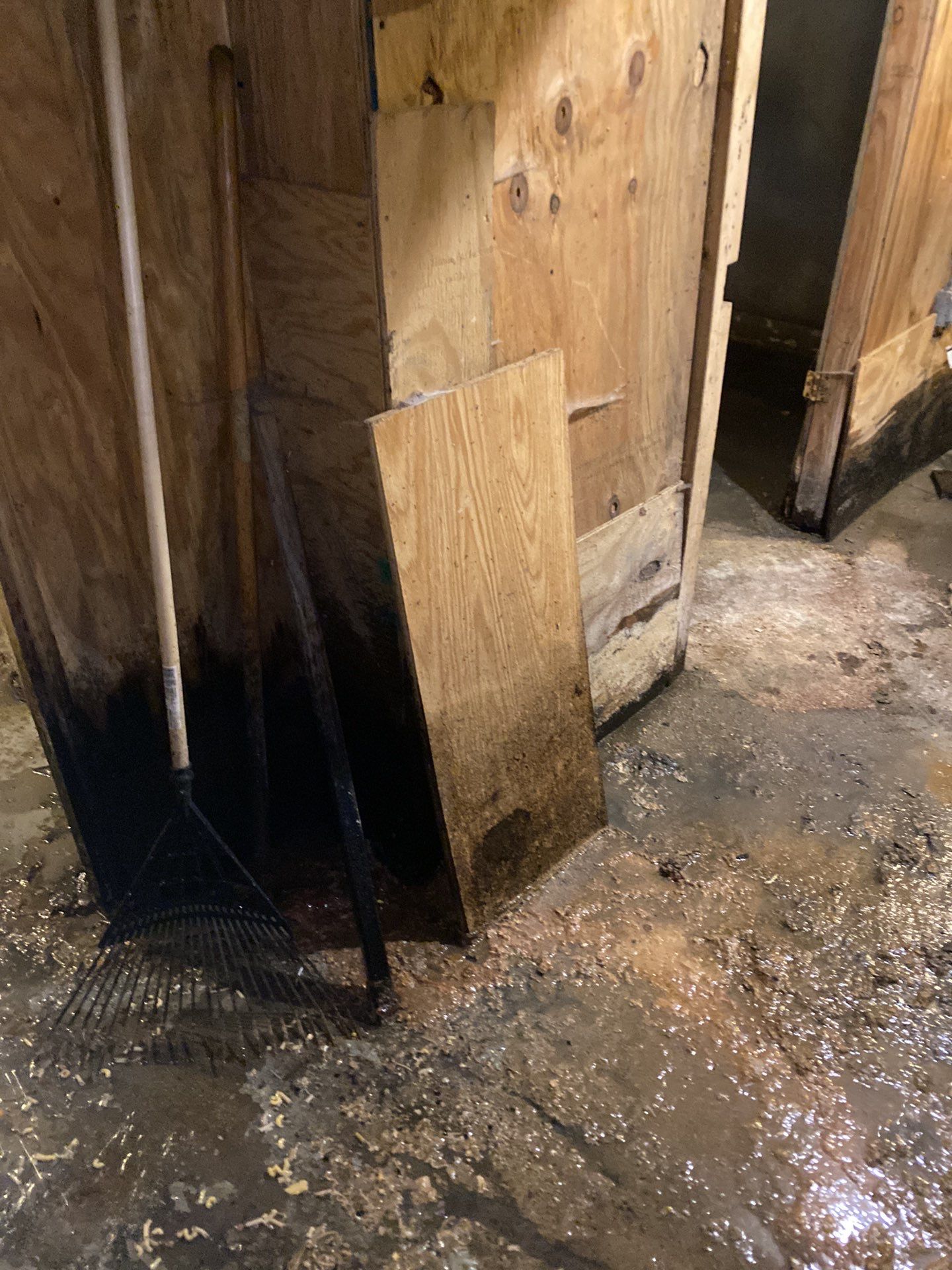 Overhead Sewage Pipe Burst by Chicagoland Water Medics