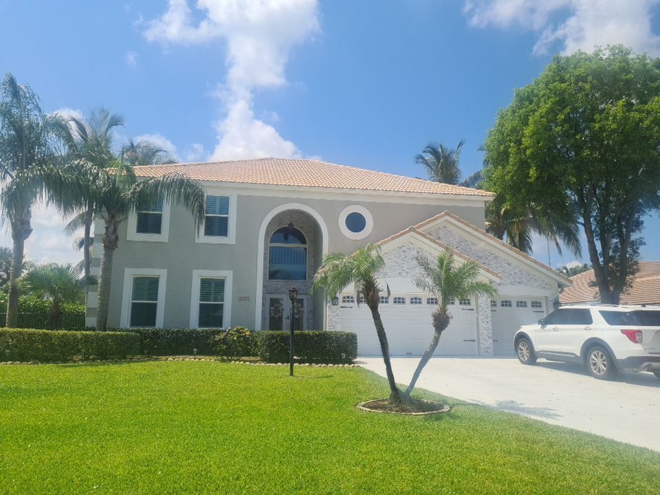 Residential Roofing Installation using 1" Nail strip metal roof by BLUES BROTHERS CONSTRUCTION CORP
