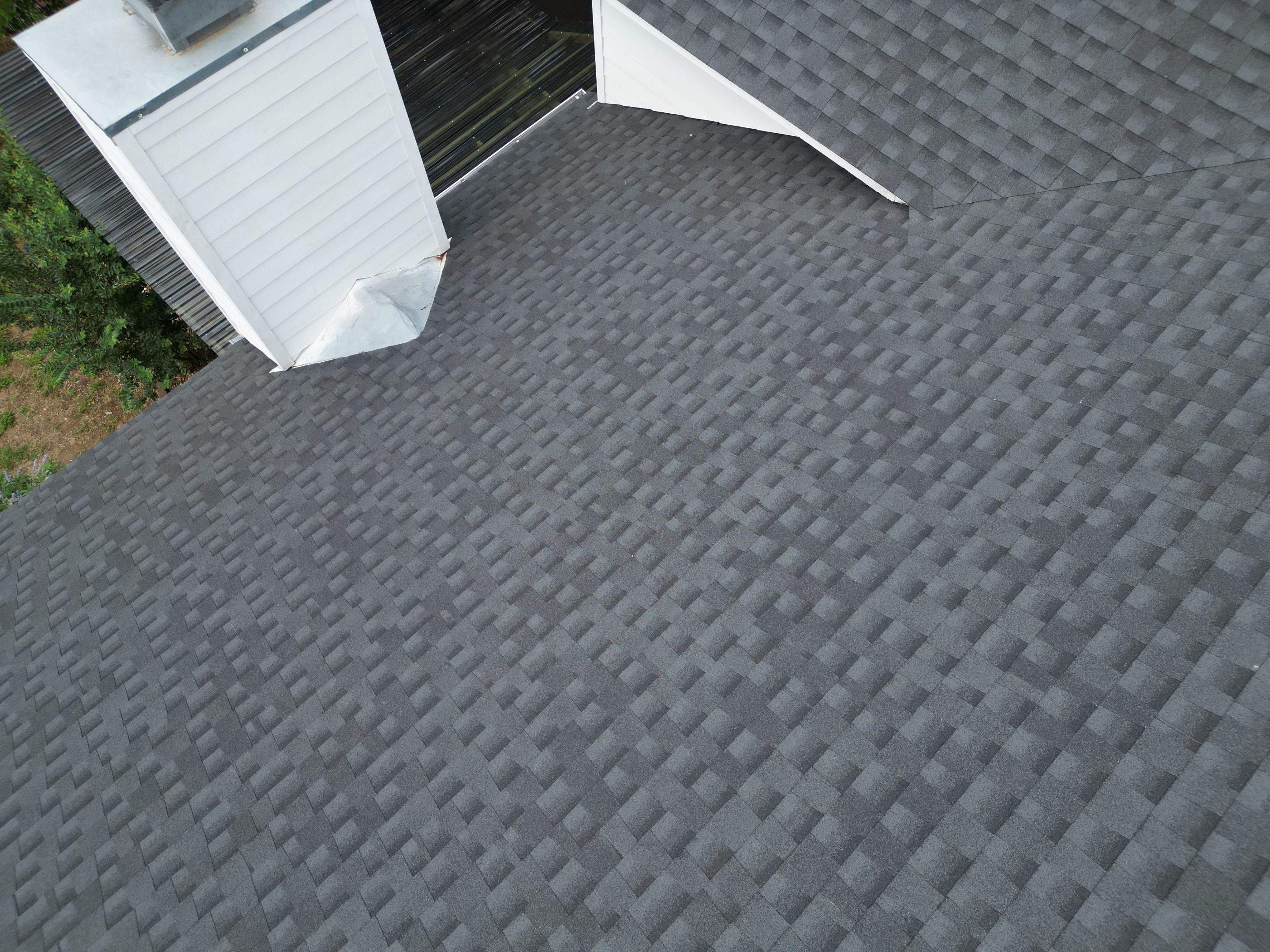 Charcoal - GAF Timberline HDZ by RoofsOnly.com
