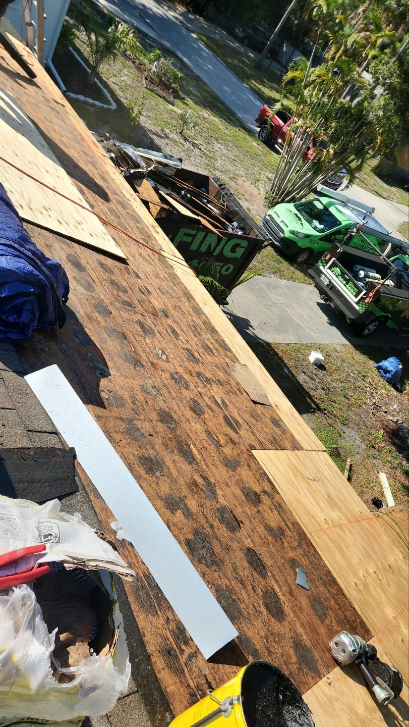Project in St. Petersburg 33710 by Mitchell Roofing Company LLC 