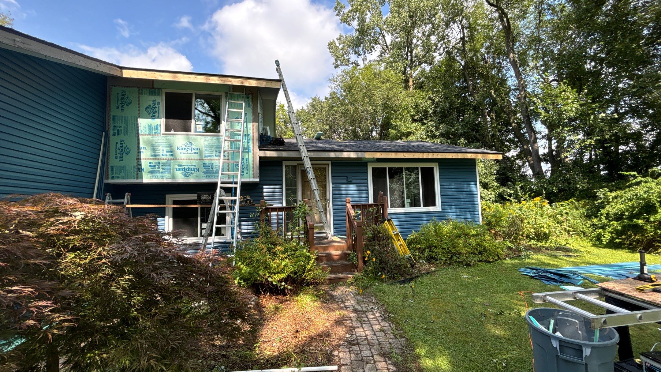 Siding Replacement using Alside D4 1/2" Dutchlap by 180 Contractors