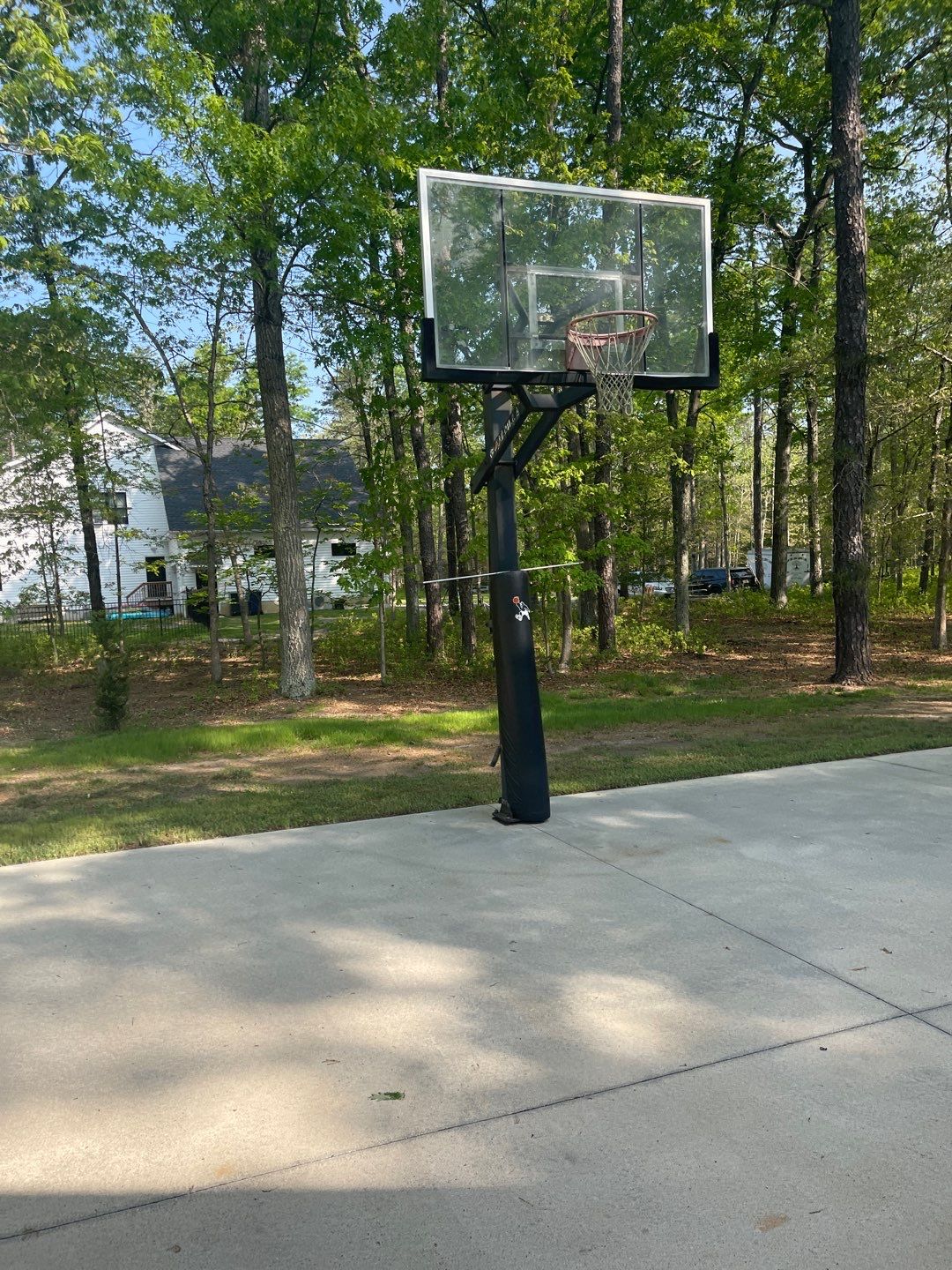 Pavers Cleaned, Garage and Concrete walls by SJ Exterior