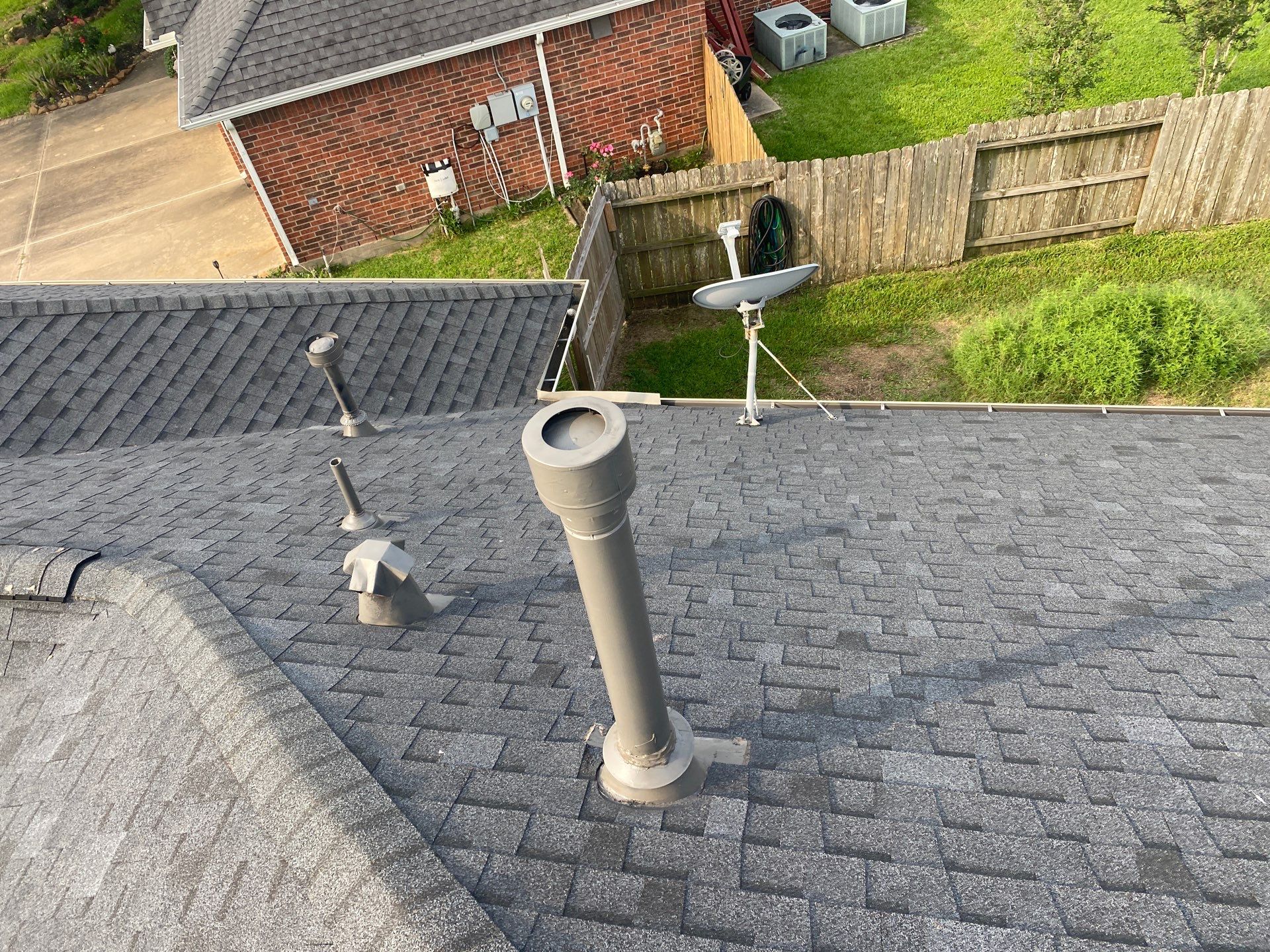 Hail Damage using Owen's Corning Duration (Lifetime) Shingles by Roof Repair Company
